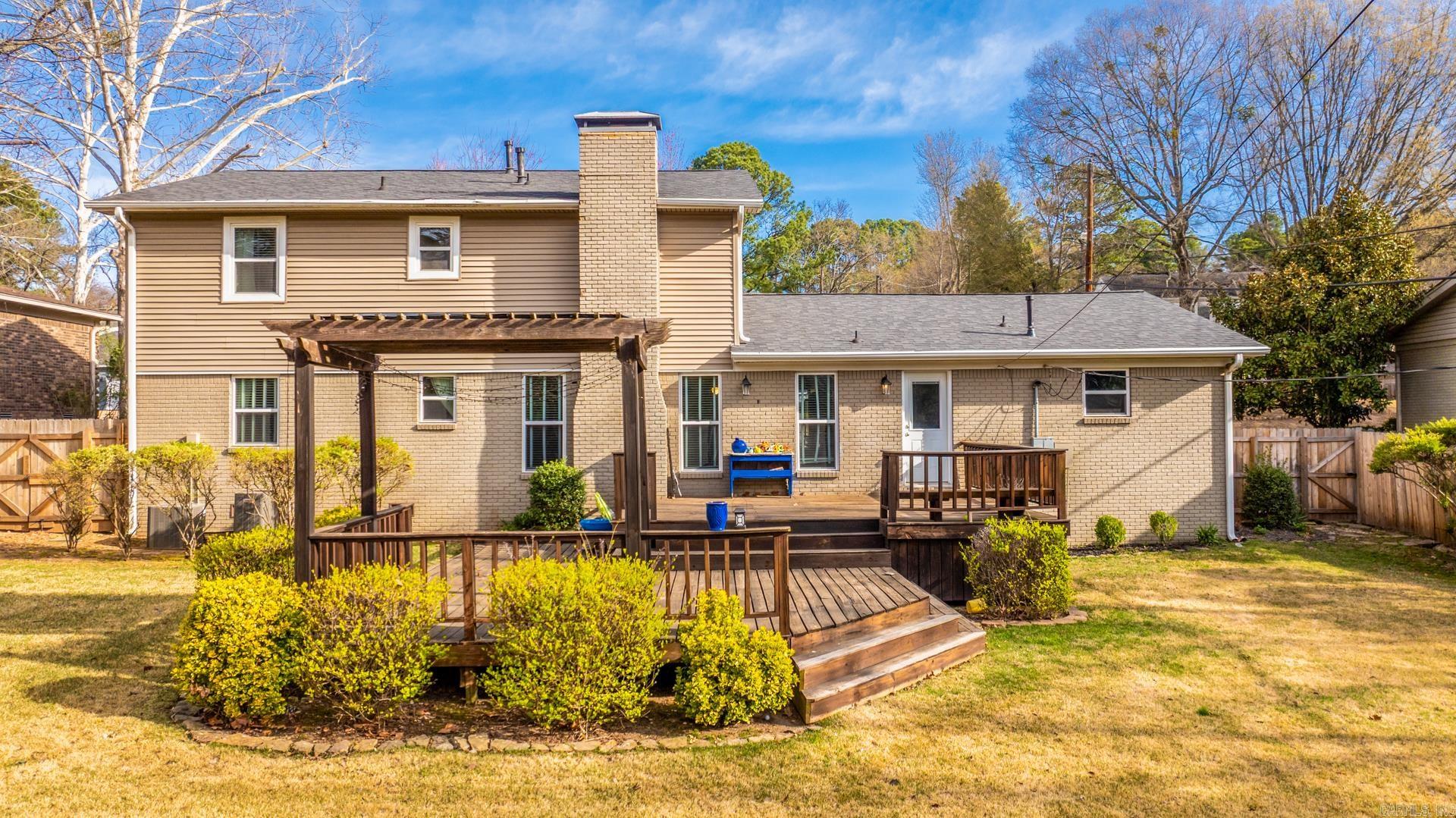 HALL COVE - Residential