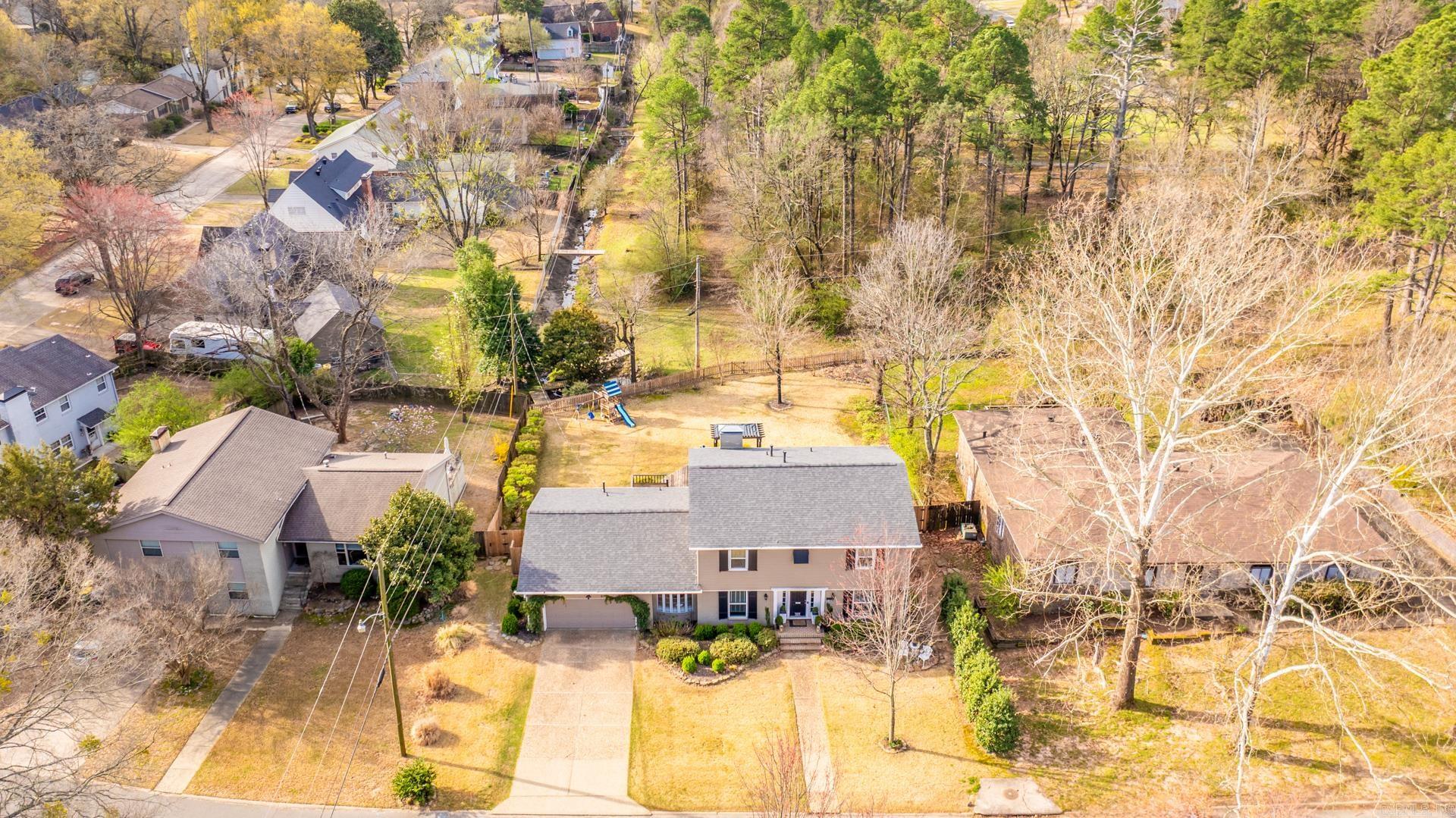 HALL COVE - Residential