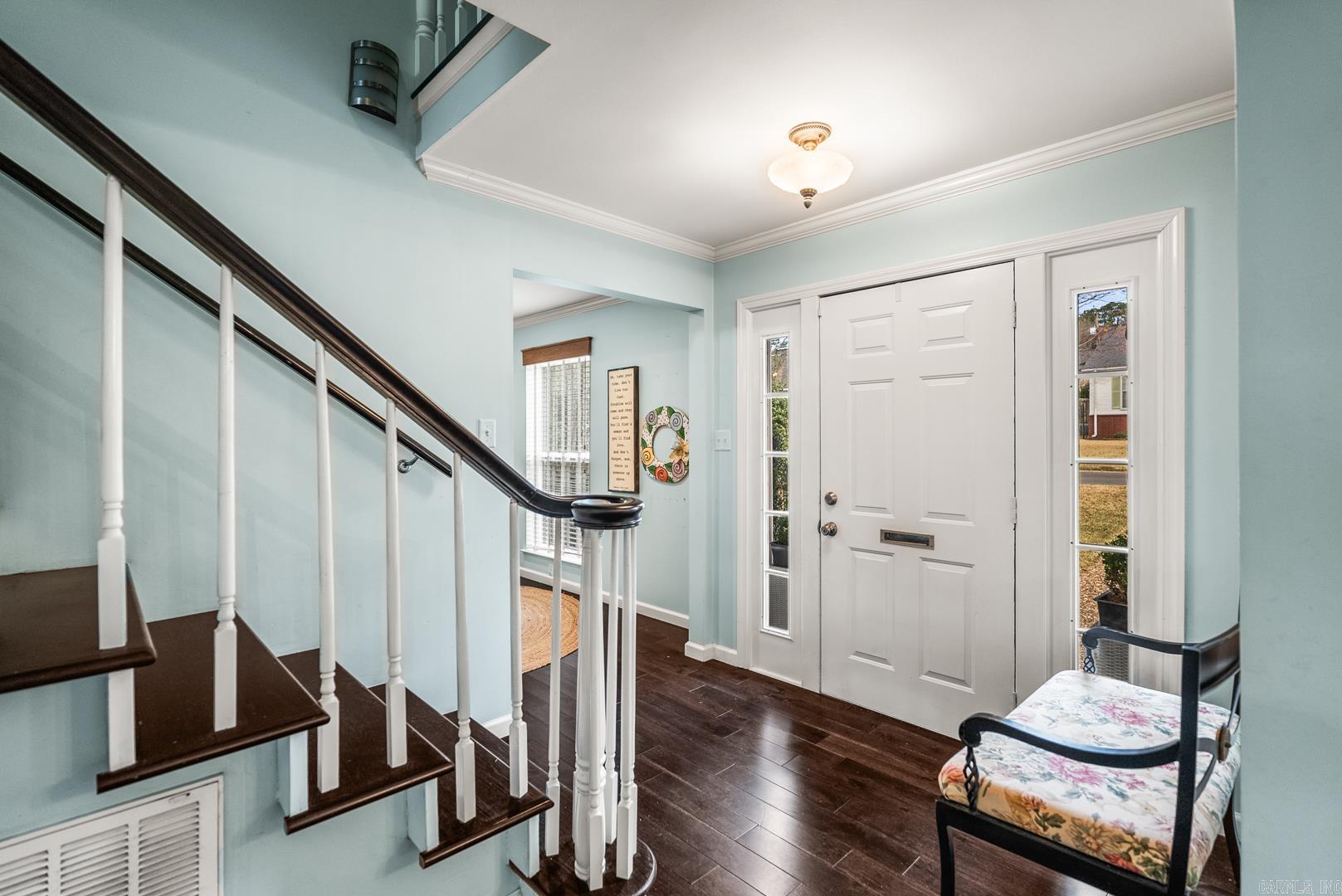 HALL COVE - Residential