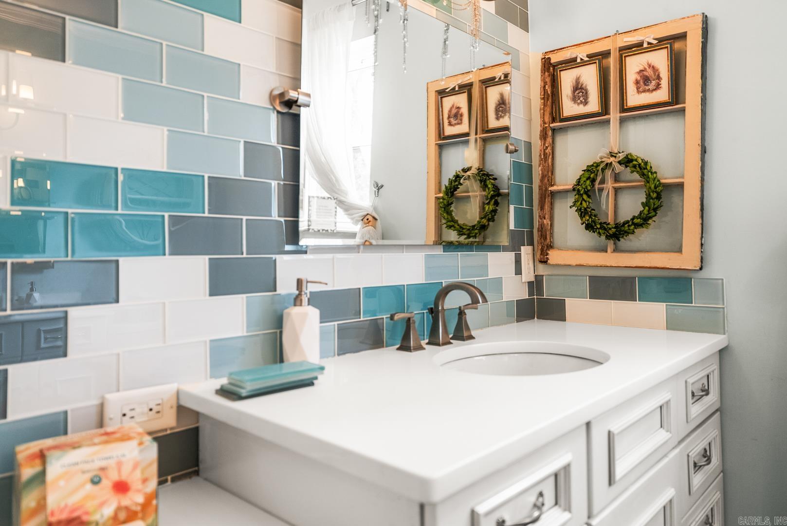 HALL COVE - Residential