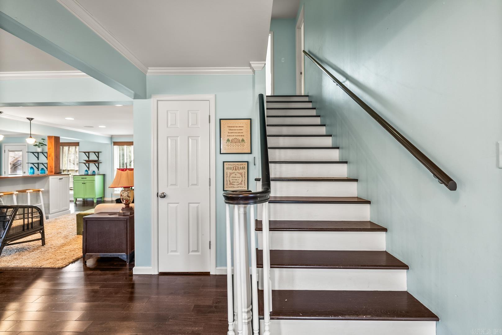 HALL COVE - Residential