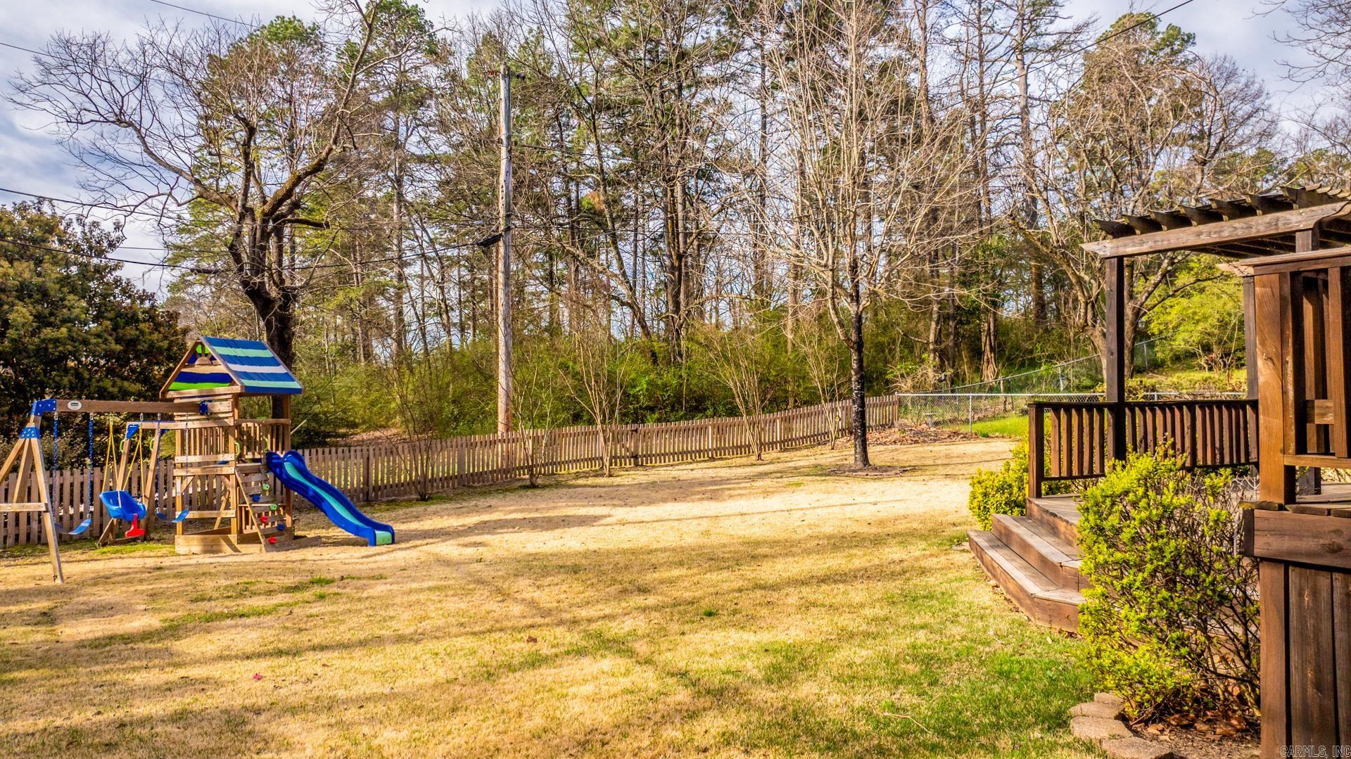 HALL COVE - Residential