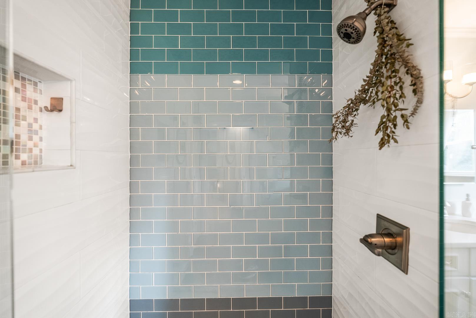 HALL COVE - Residential