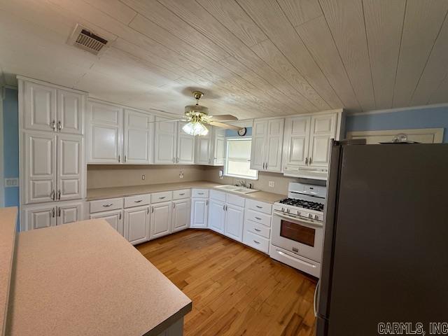 TOWN OF LEOLA - Residential