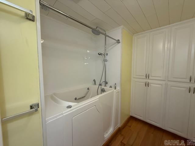 TOWN OF LEOLA - Residential