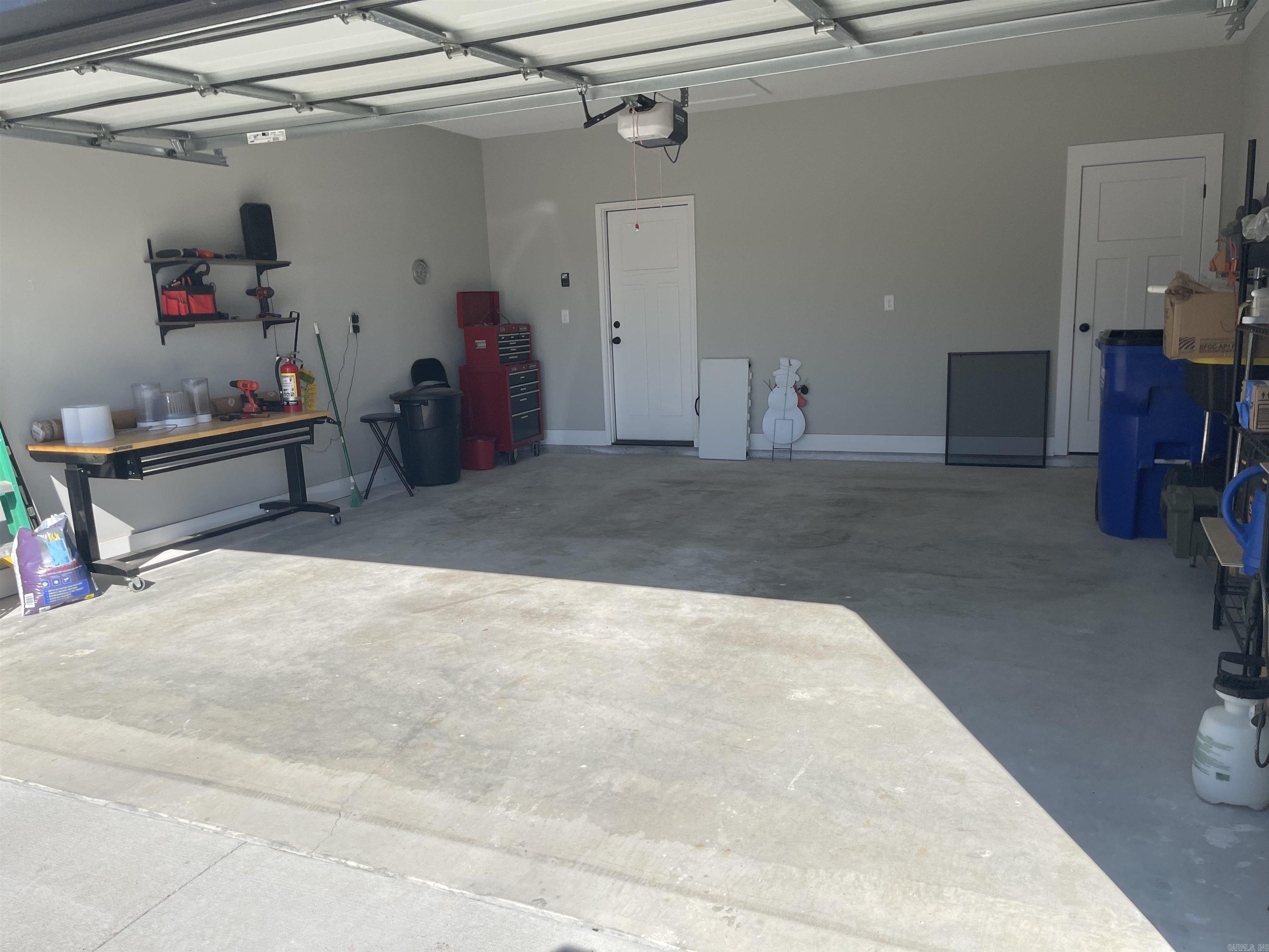 EAST MEADOW - Residential