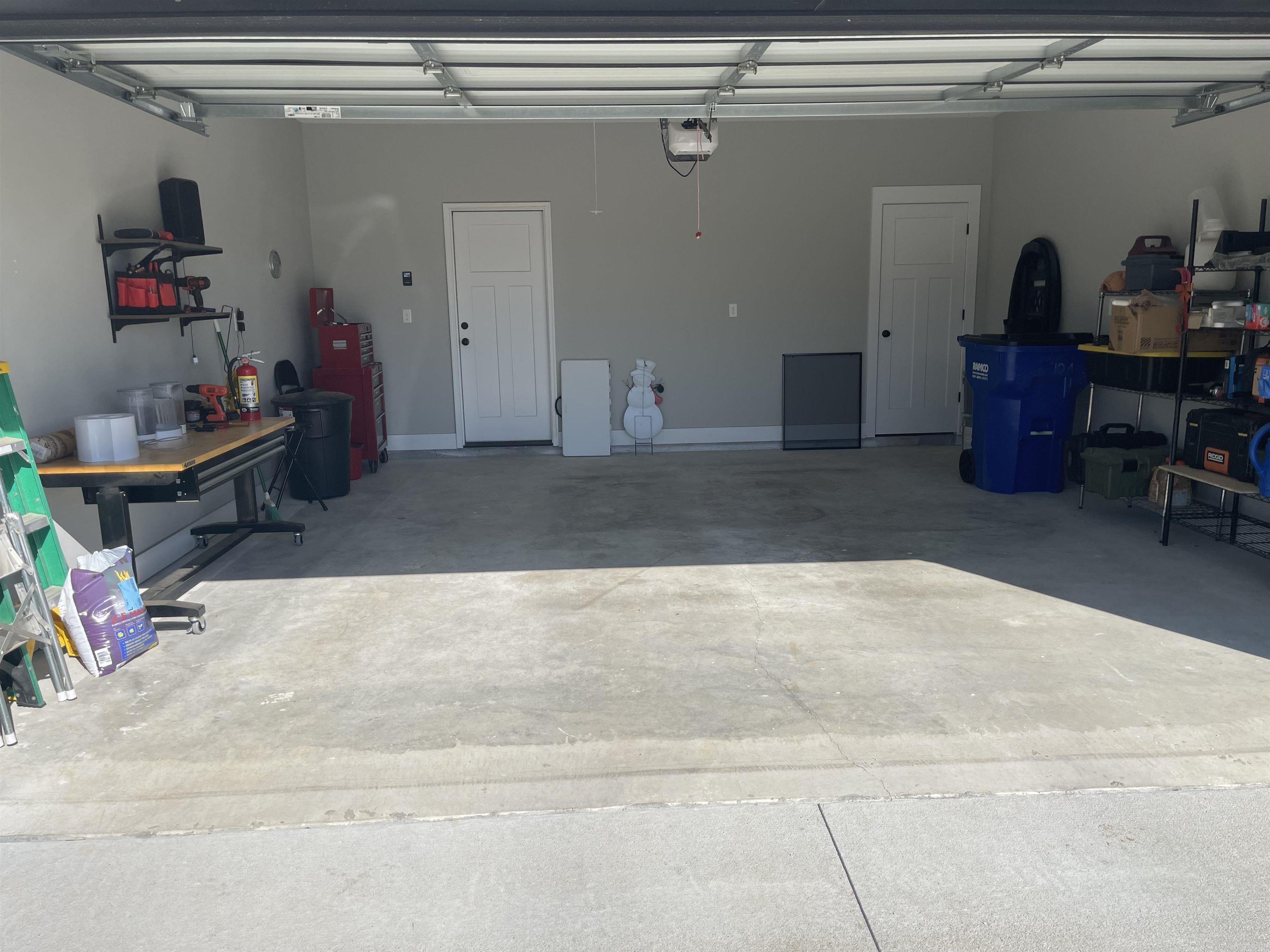 EAST MEADOW - Residential