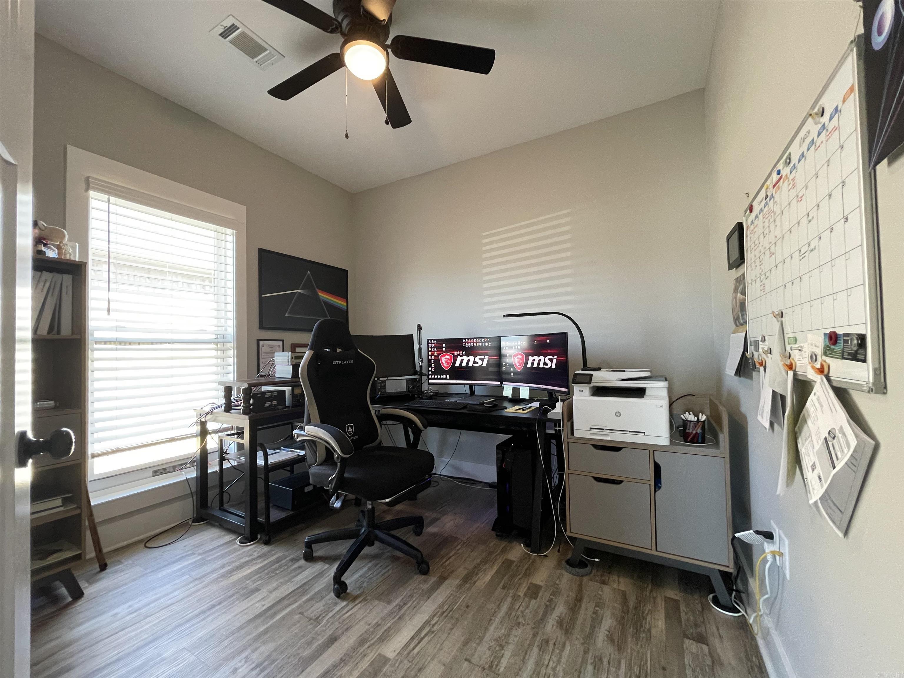 EAST MEADOW - Residential