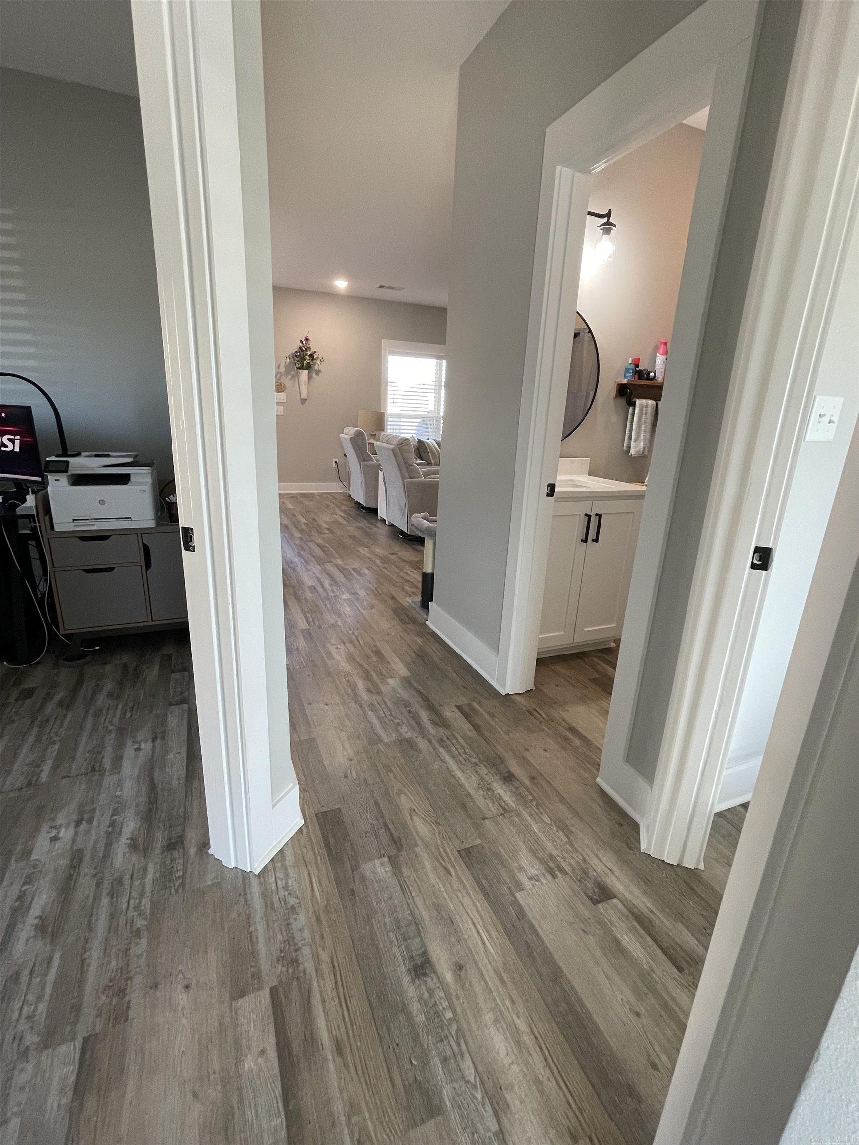 EAST MEADOW - Residential