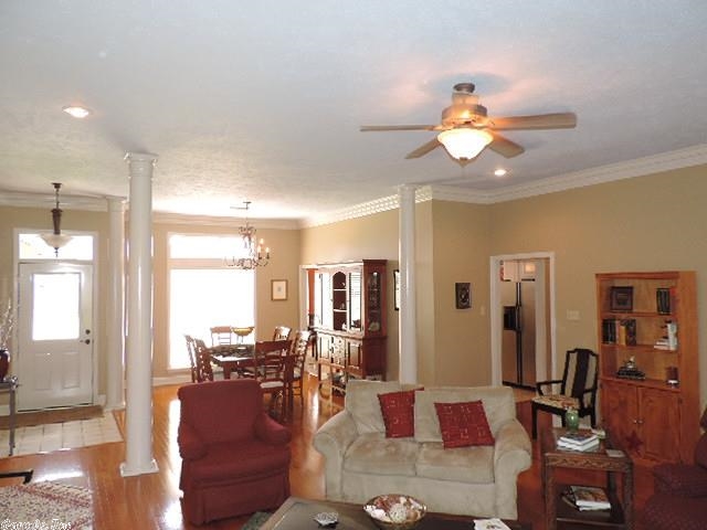 Pine Creek - Residential