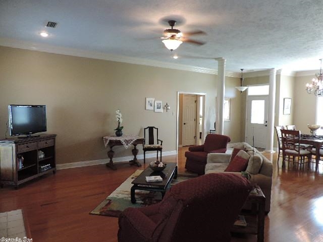 Pine Creek - Residential