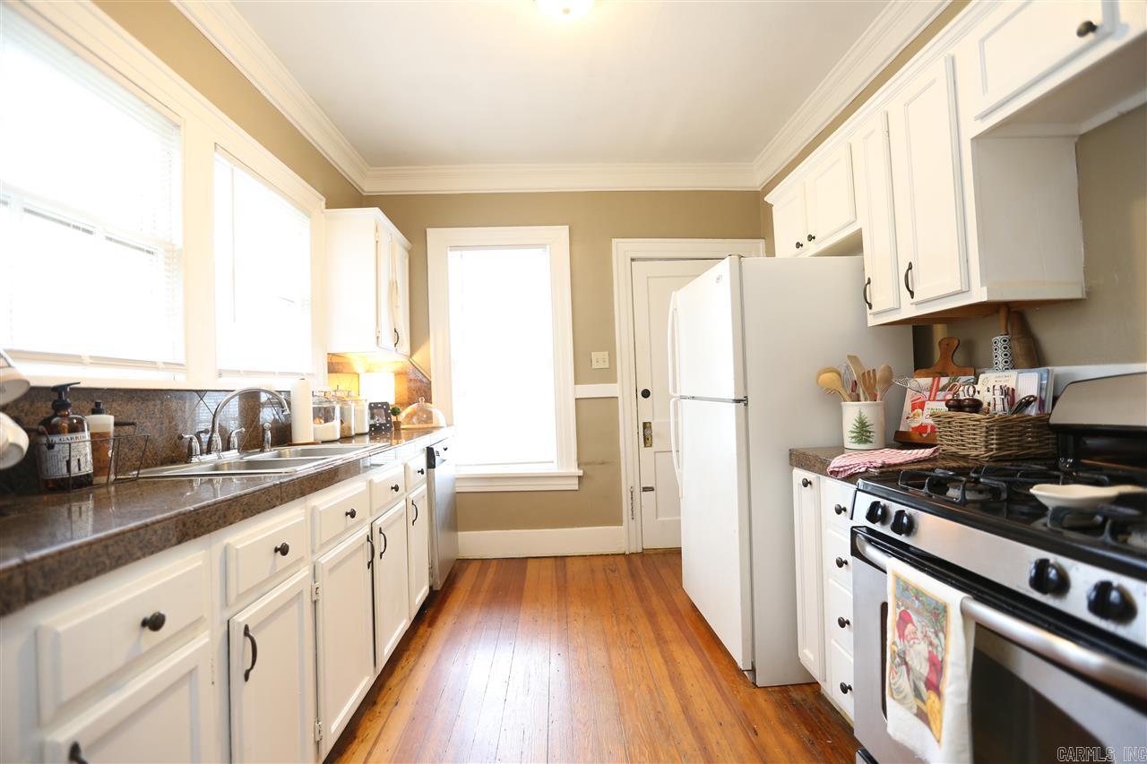 Alpine Court - Residential Lease