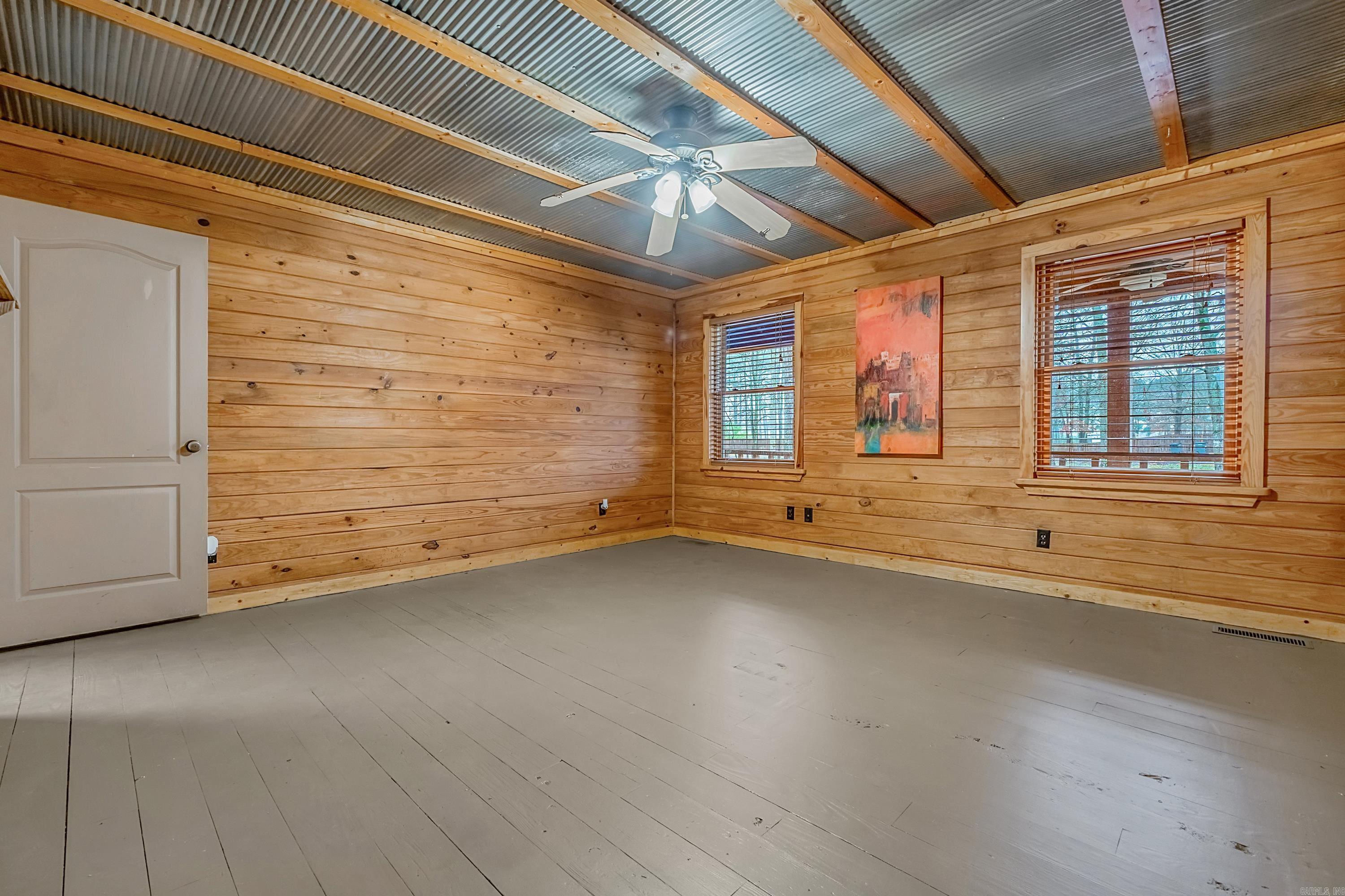 LOUROE LANE S/D - Residential