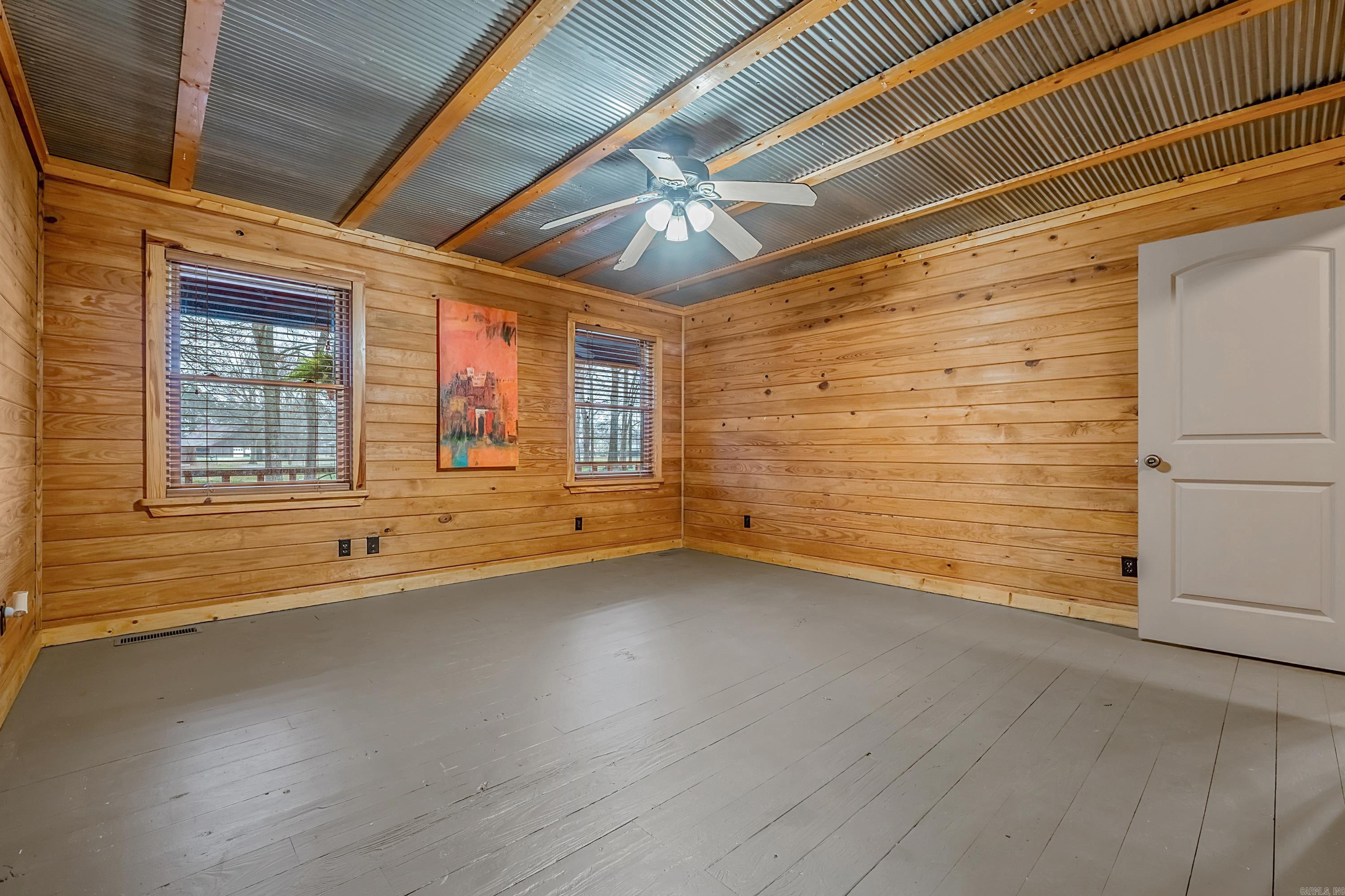 LOUROE LANE S/D - Residential