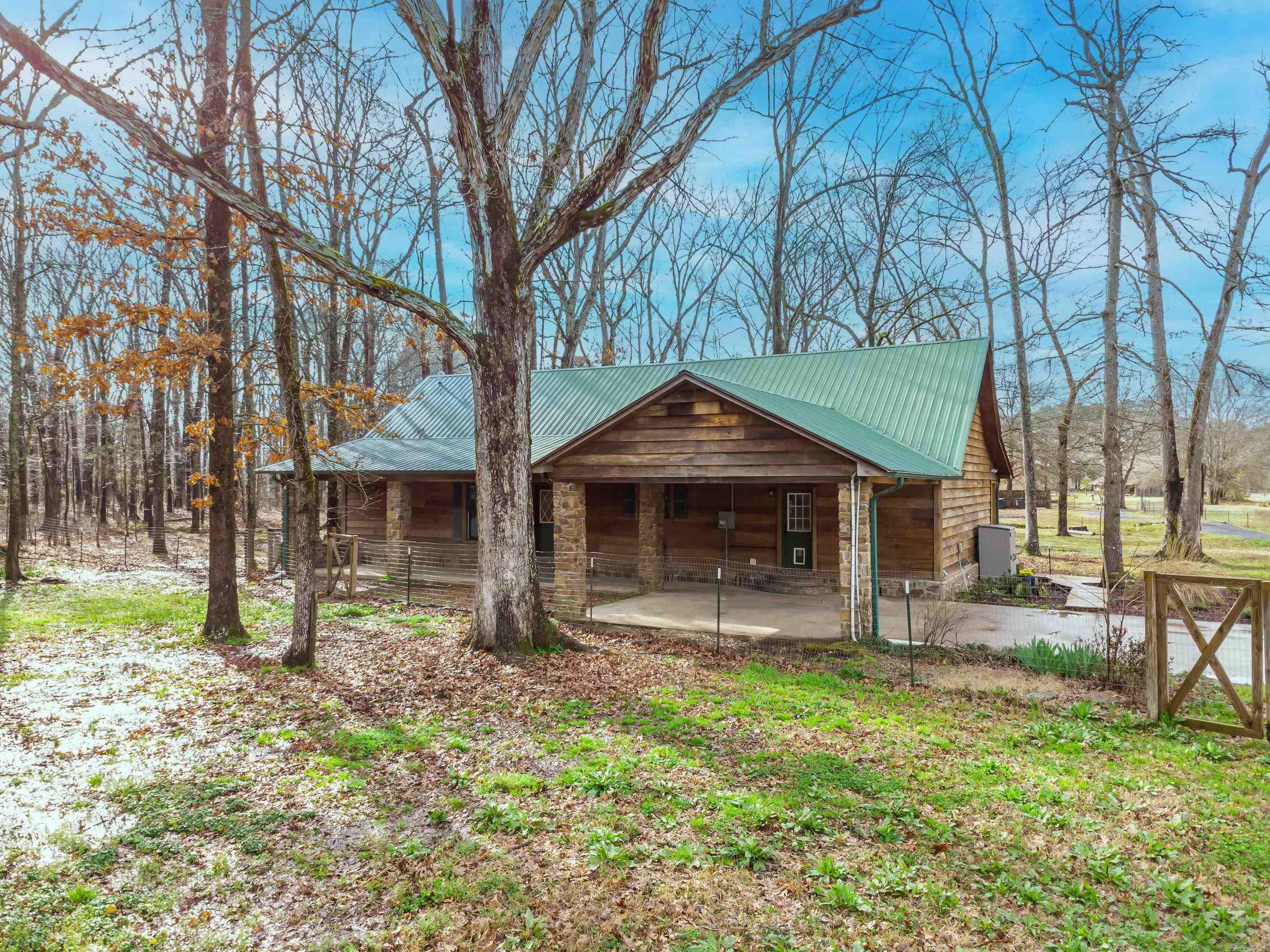 LOUROE LANE S/D - Residential