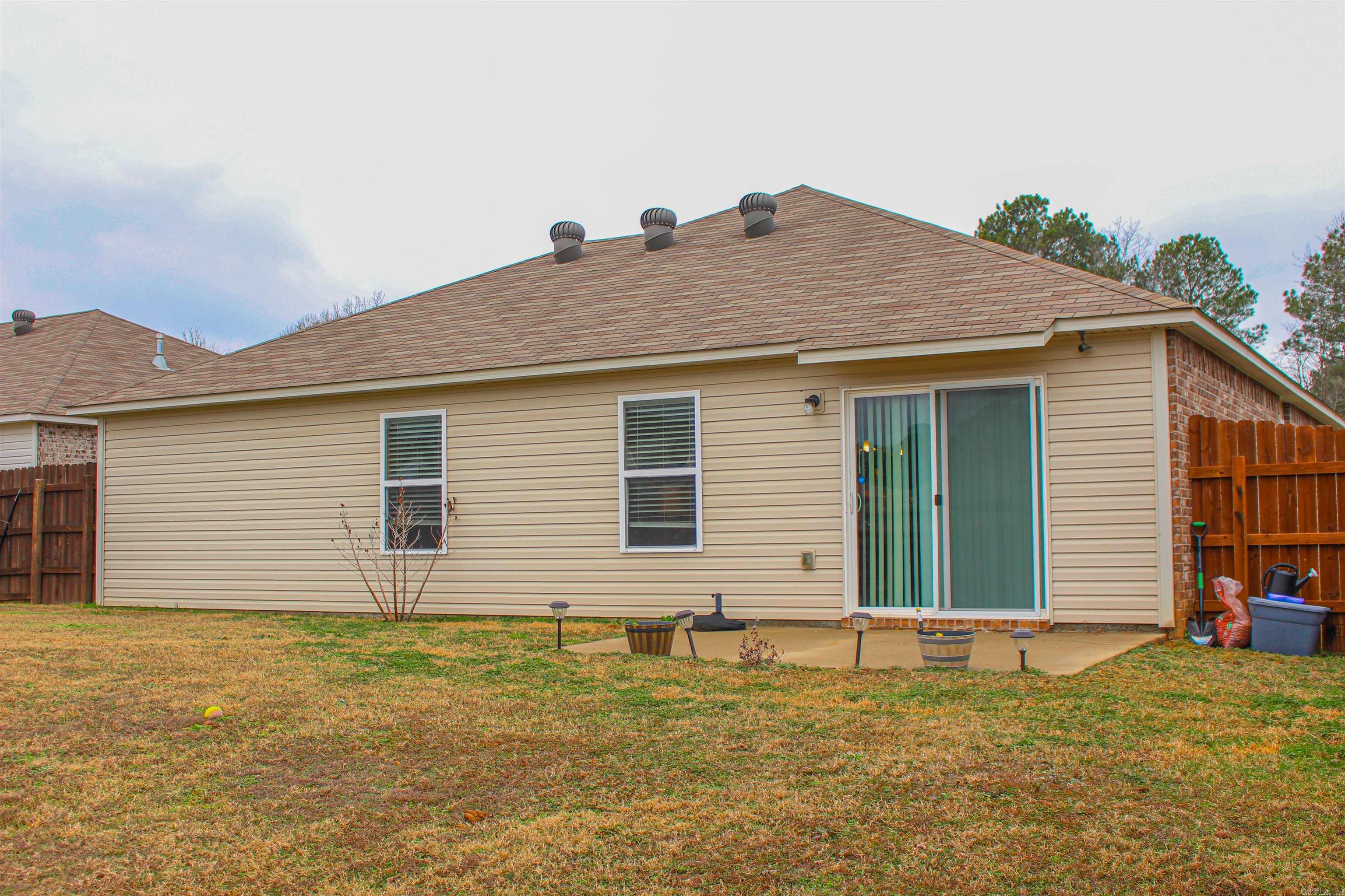 MEADOWS EDGE - Residential