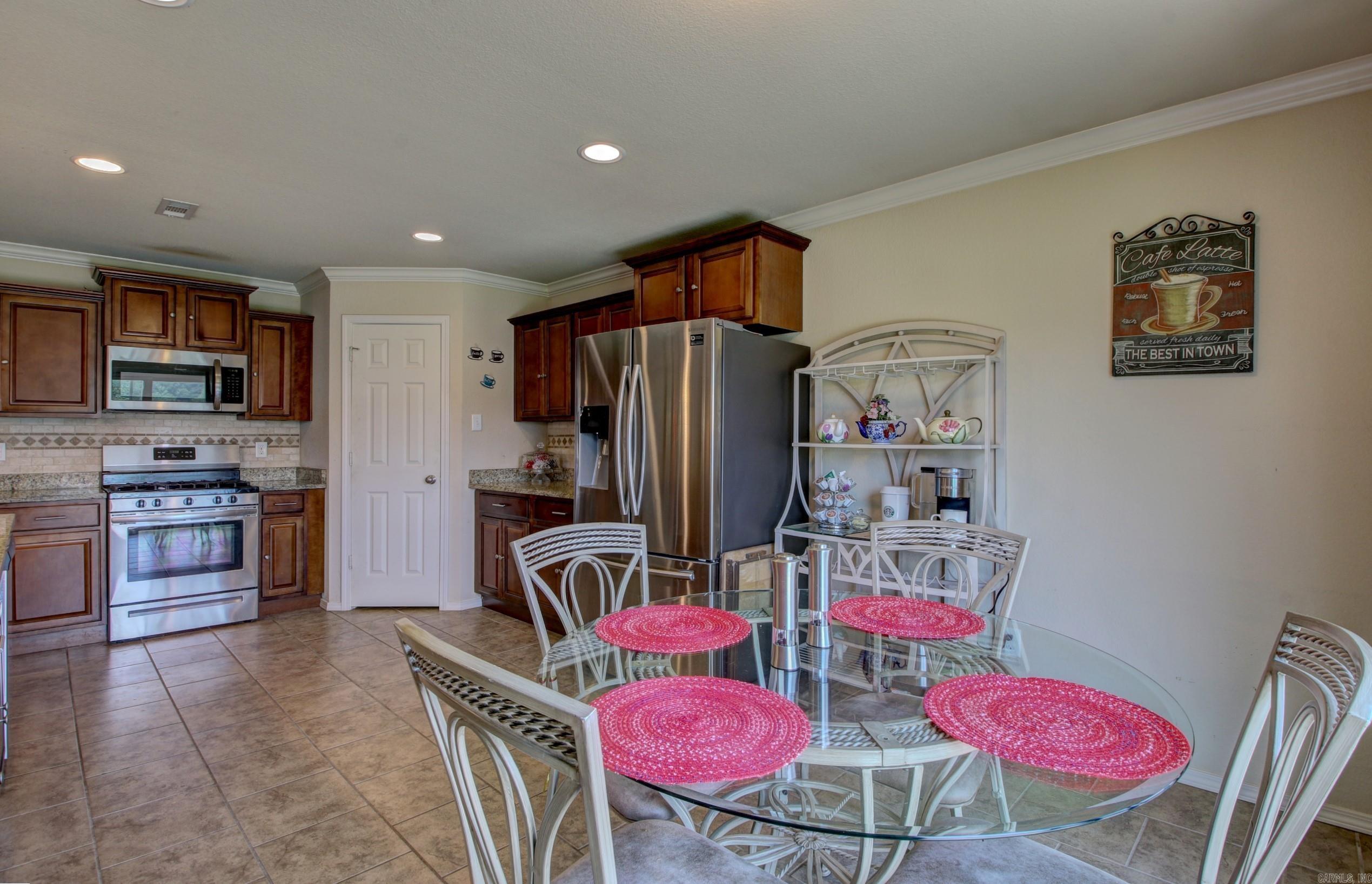 MEADOWS EDGE - Residential