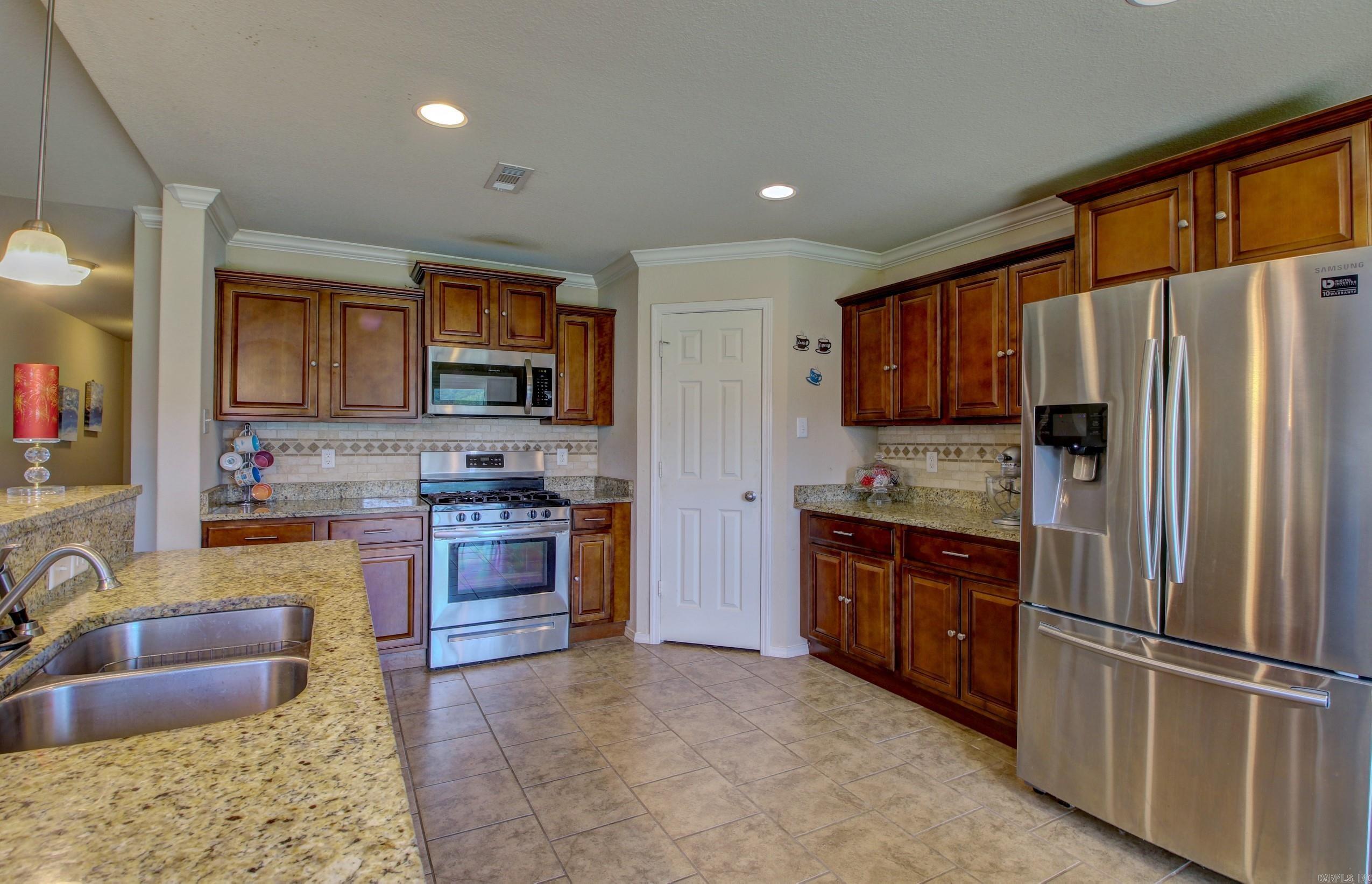 MEADOWS EDGE - Residential