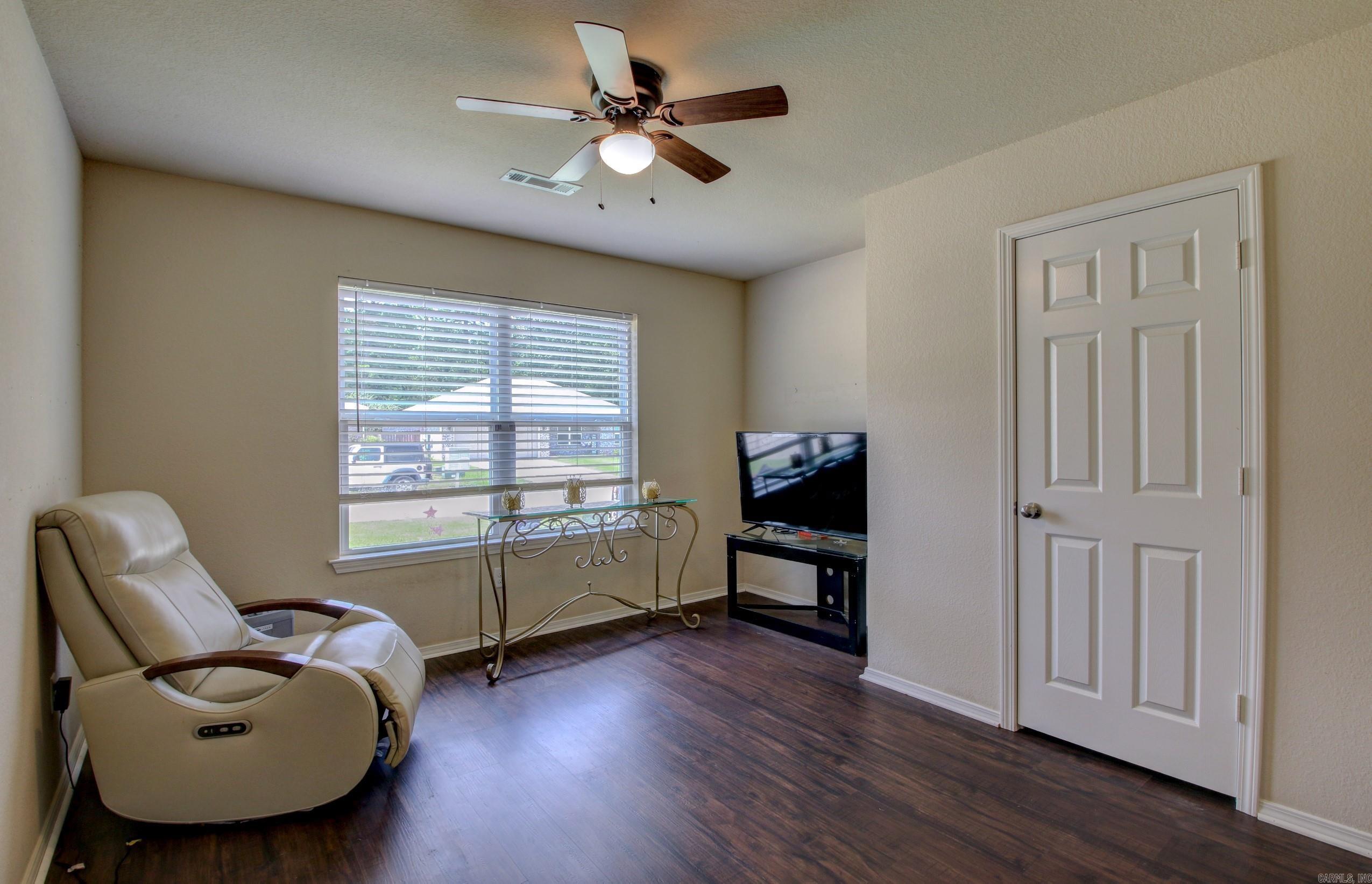 MEADOWS EDGE - Residential