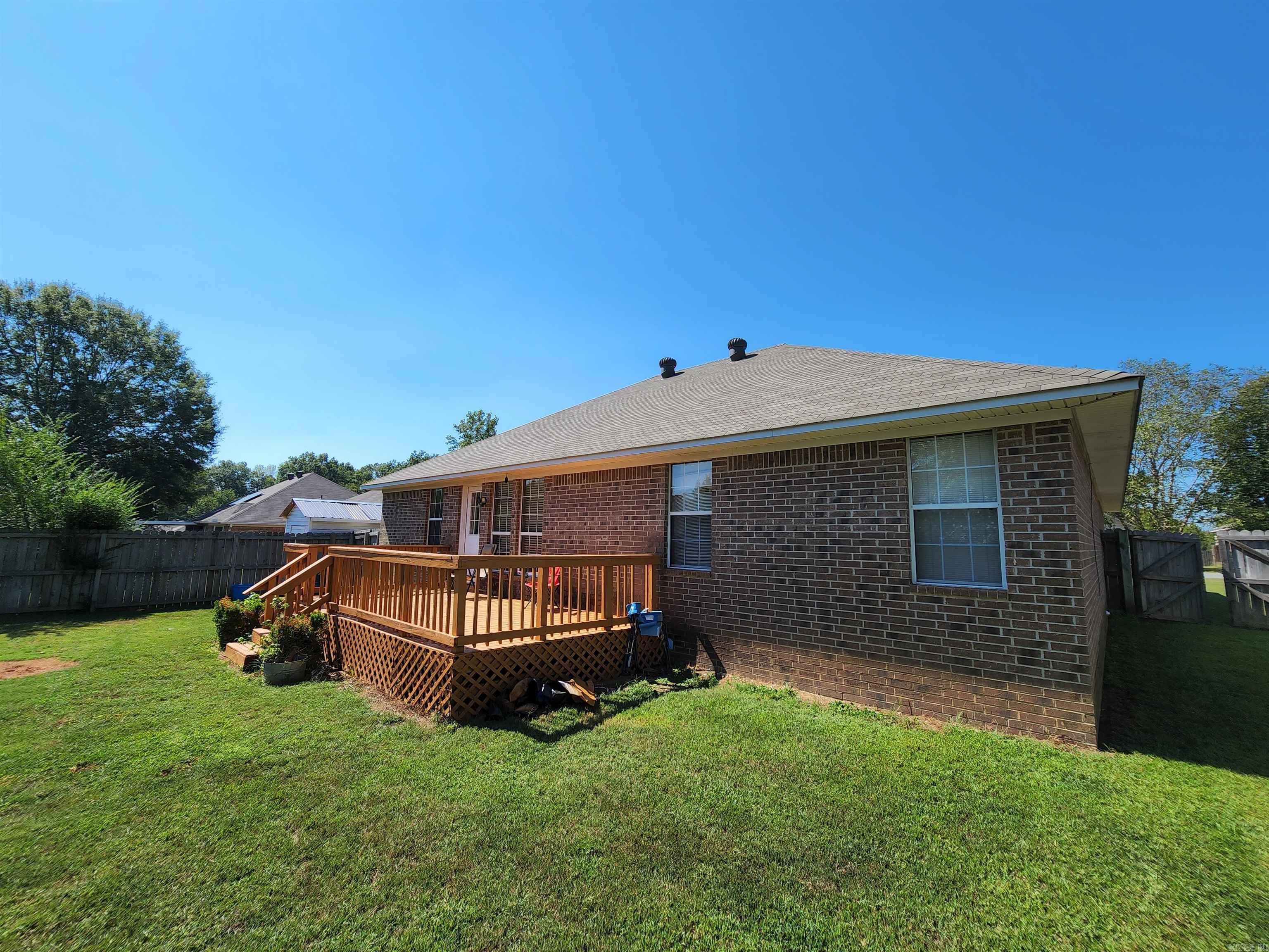 FOX RUNN - Residential