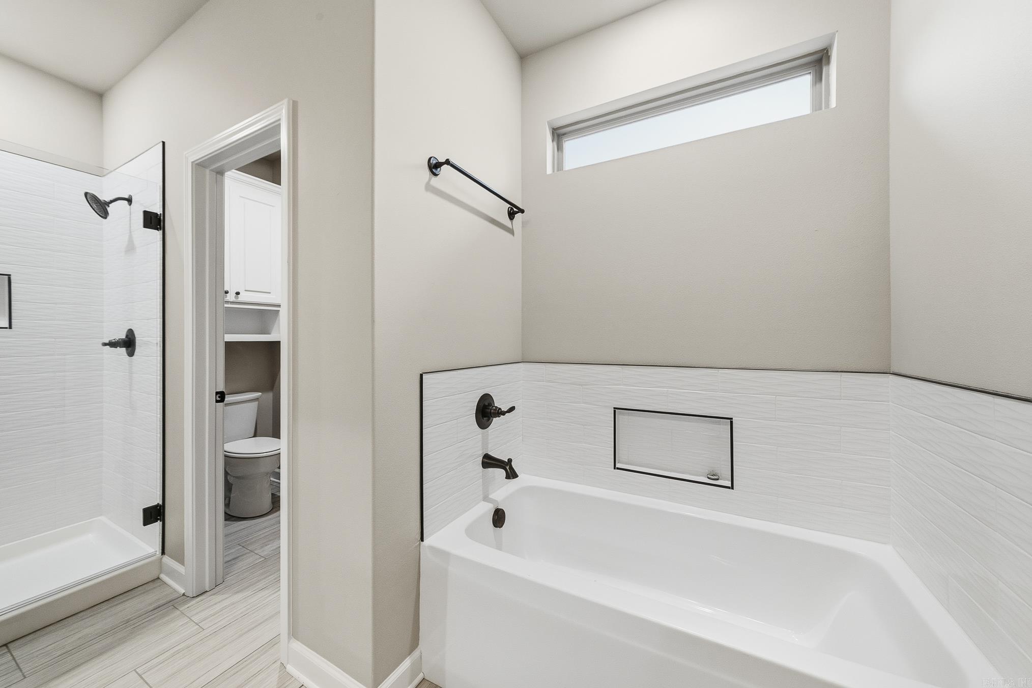 HIDDEN VALLEY ESTATES - Residential