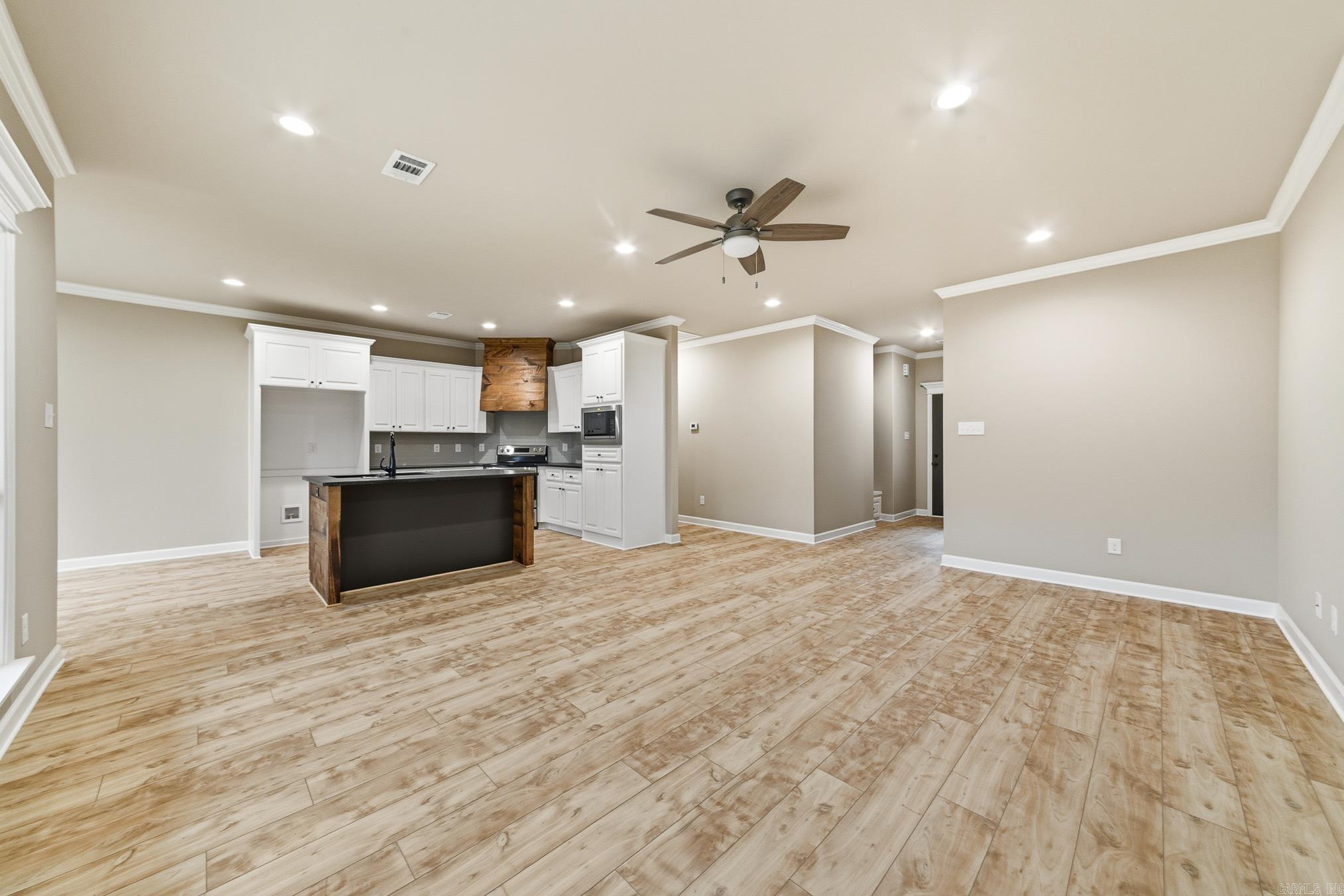 HIDDEN VALLEY ESTATES - Residential