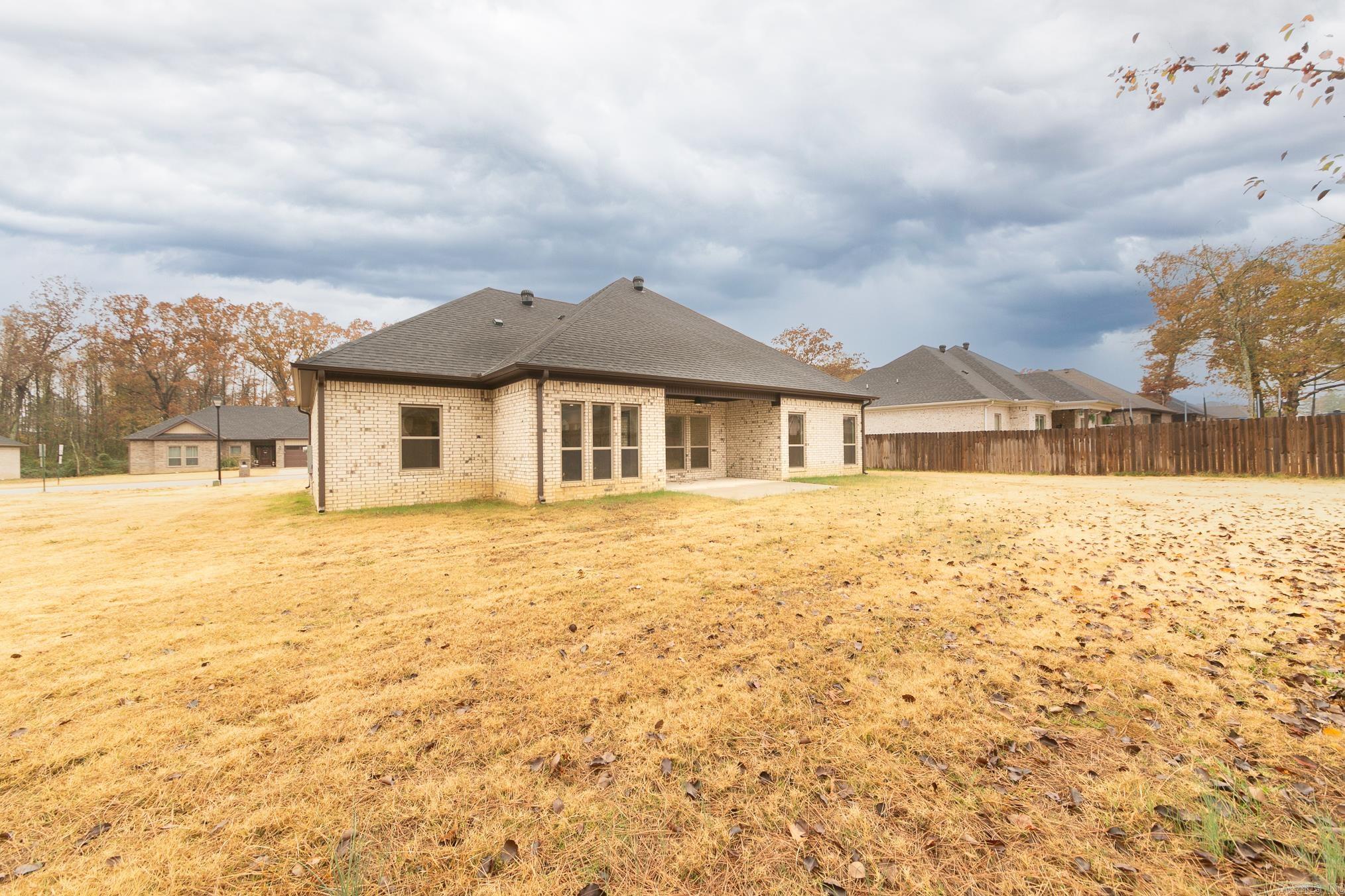 HIDDEN VALLEY ESTATES - Residential