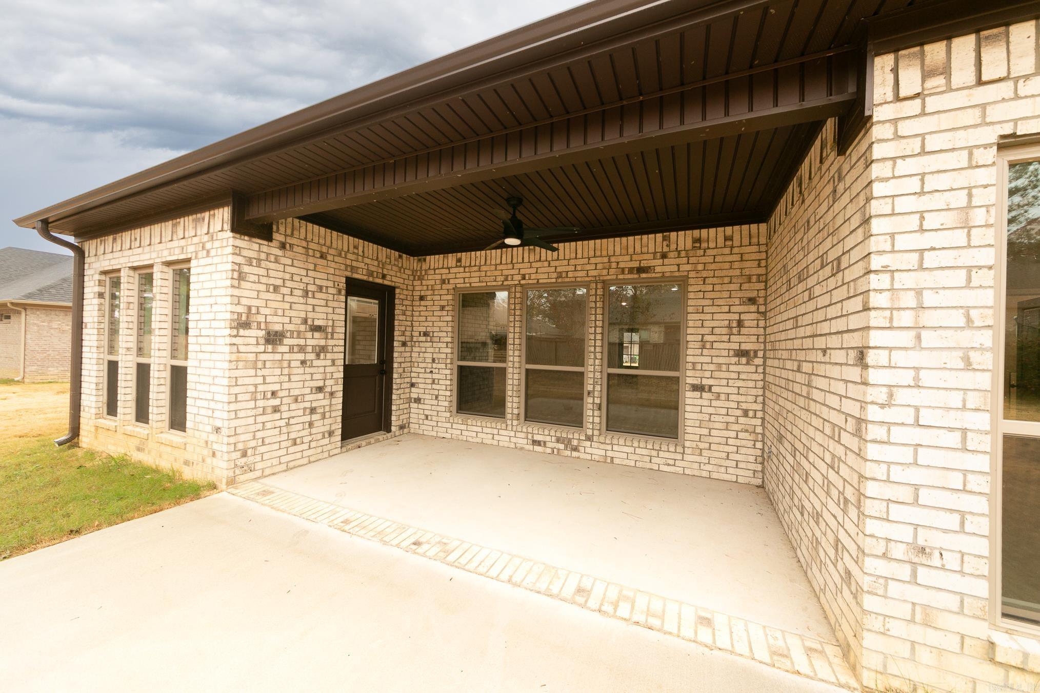 HIDDEN VALLEY ESTATES - Residential