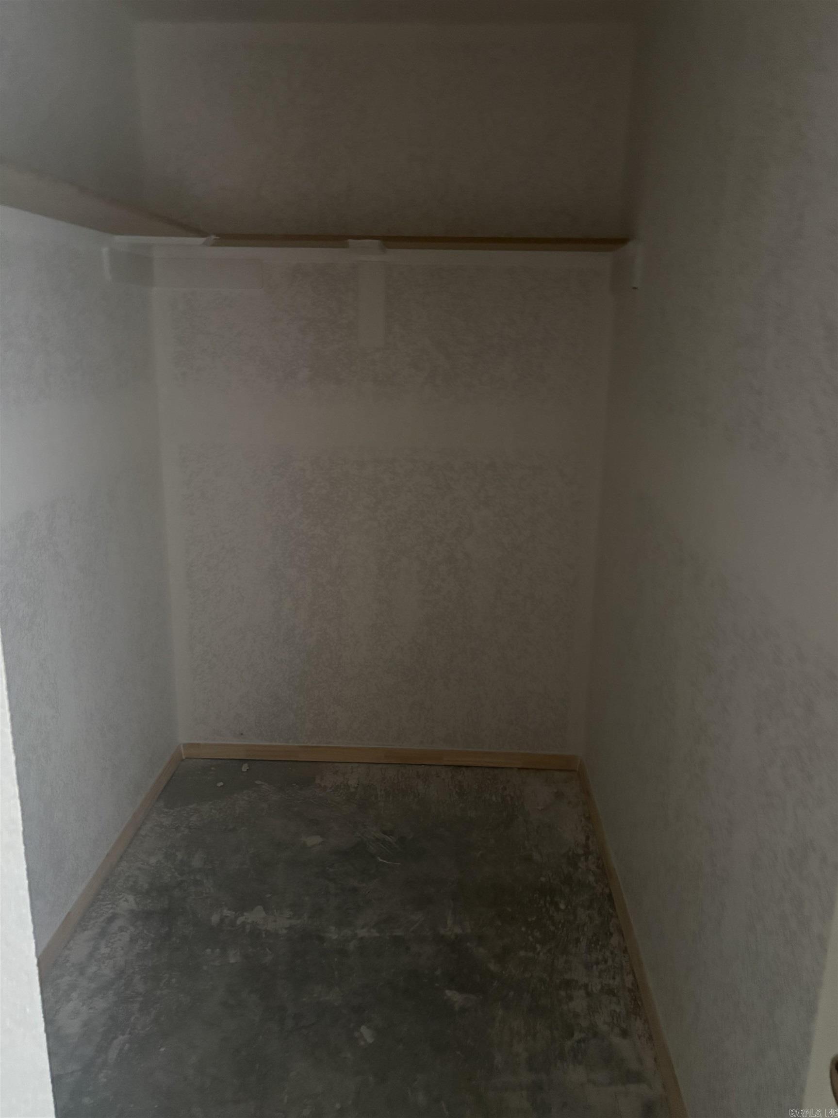 HILL FARM - Residential