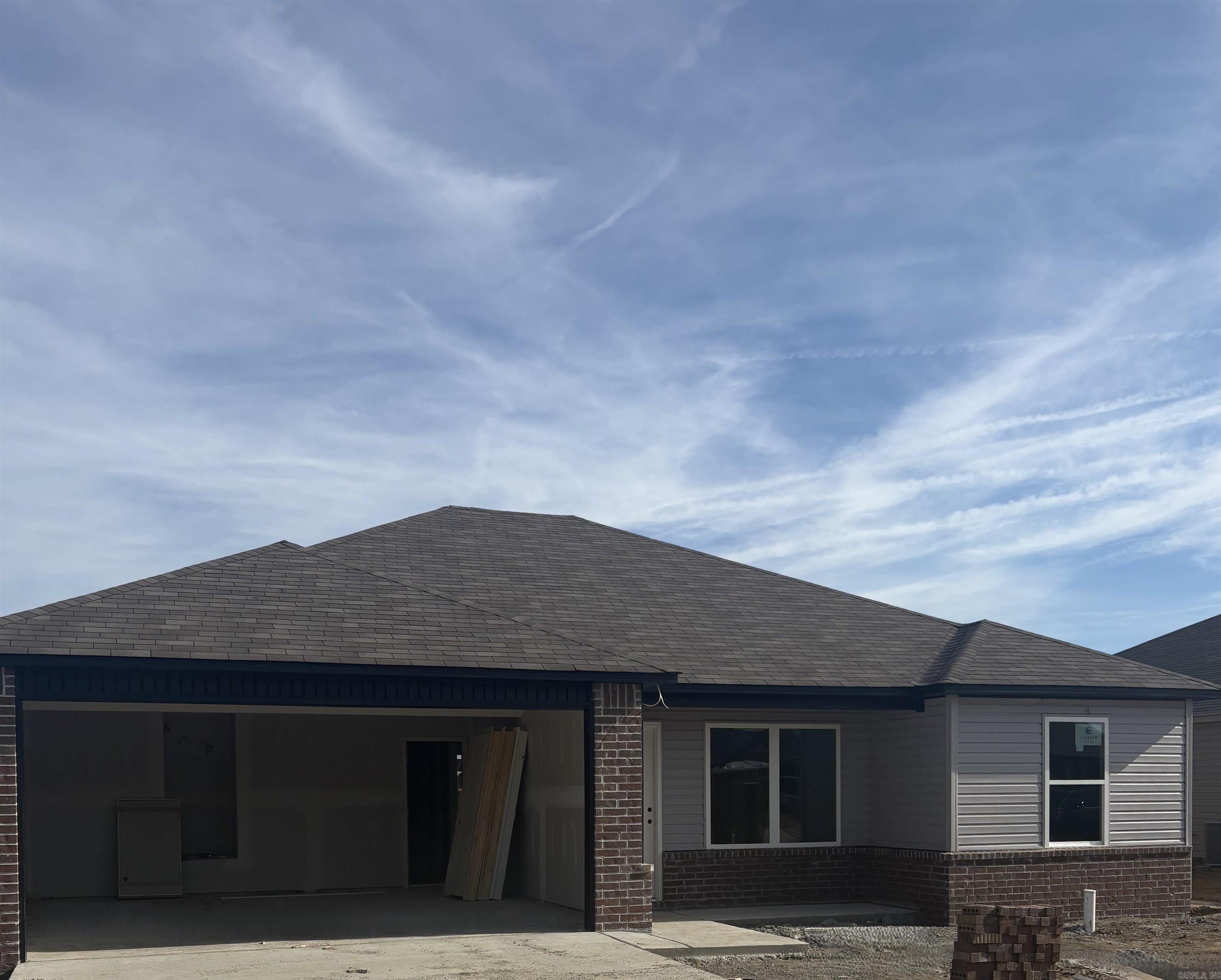 HILL FARM - Residential