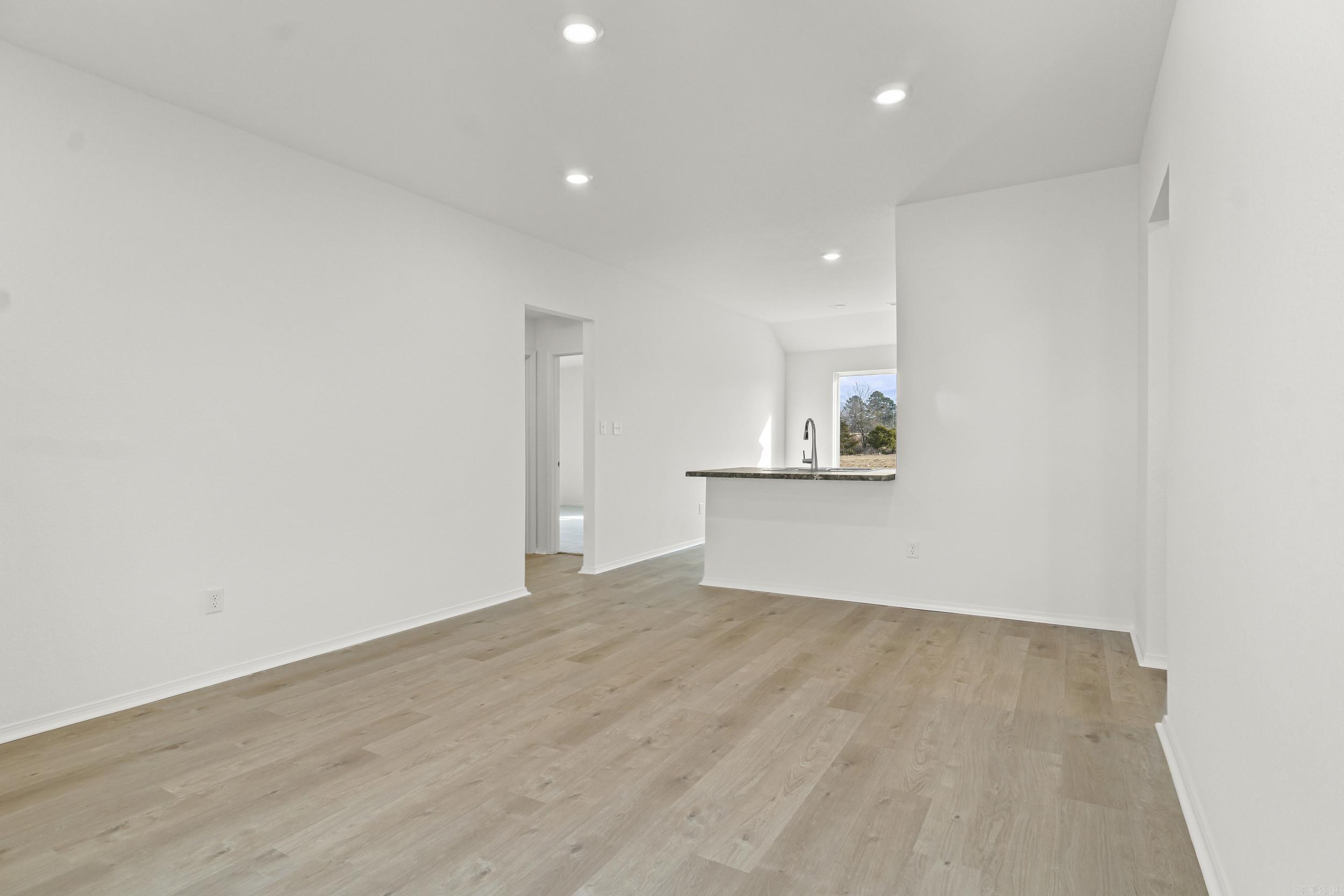 HILL FARM - Residential