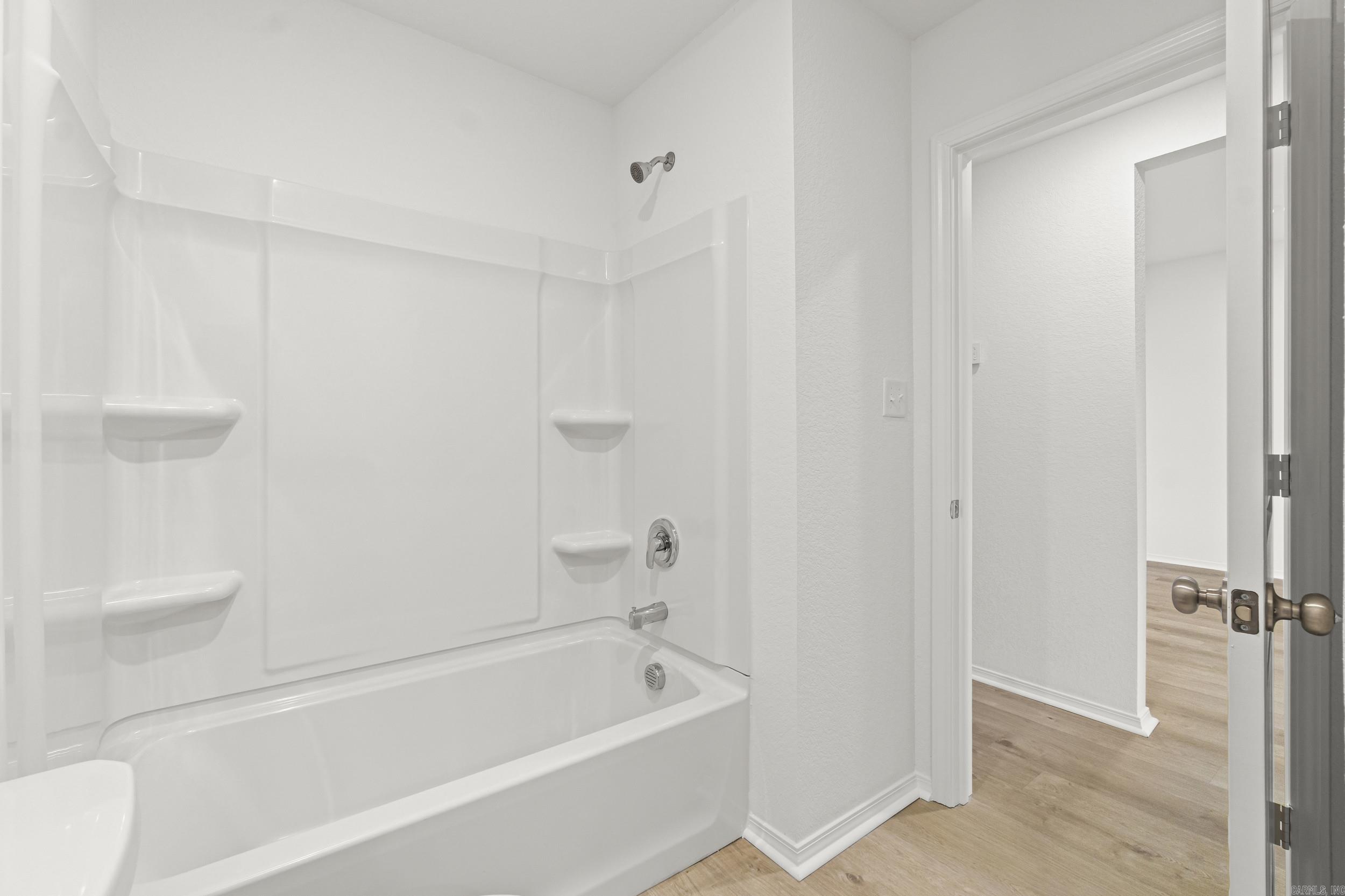 HILL FARM - Residential