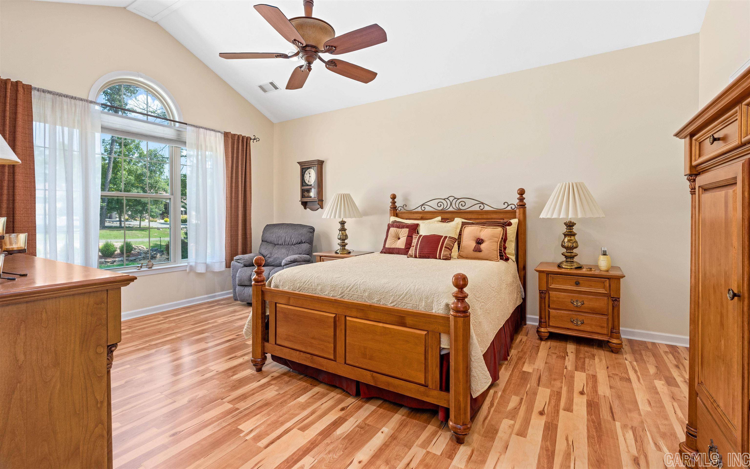 Sergio - Residential