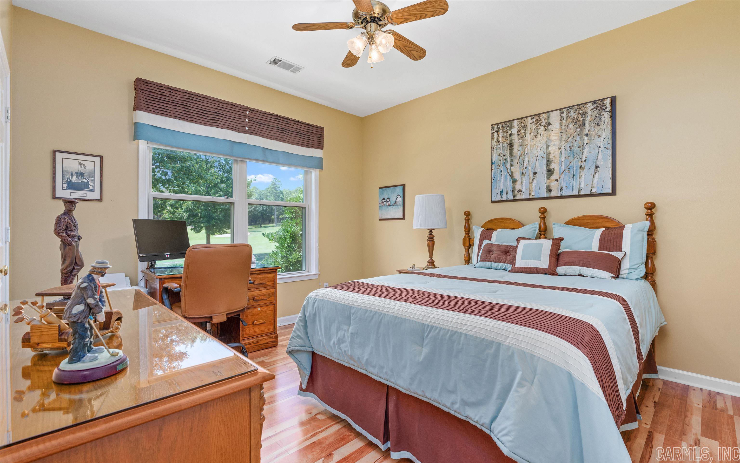 Sergio - Residential