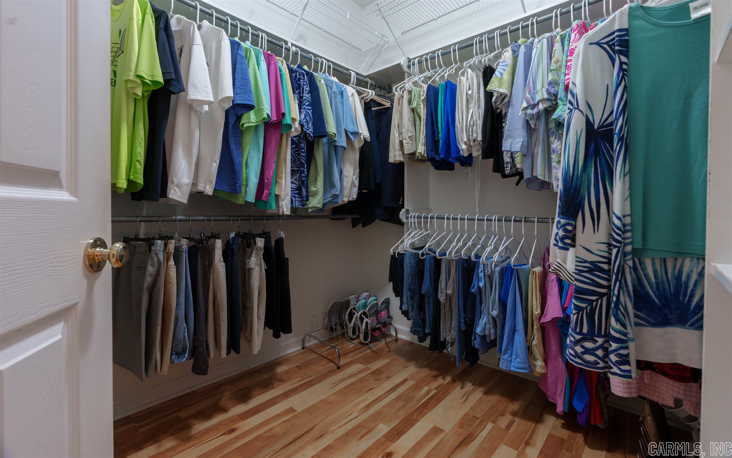 Sergio - Residential