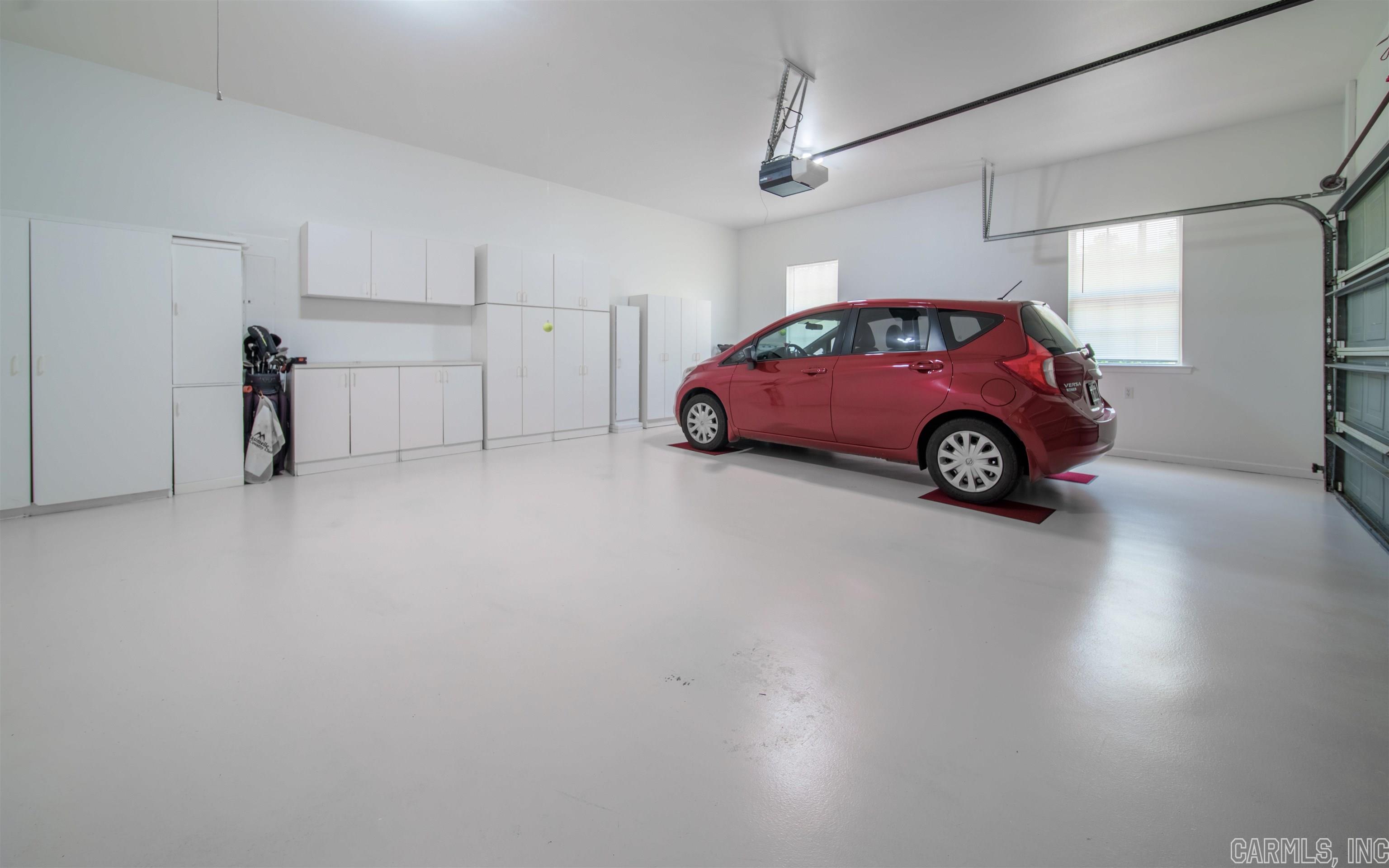 Sergio - Residential