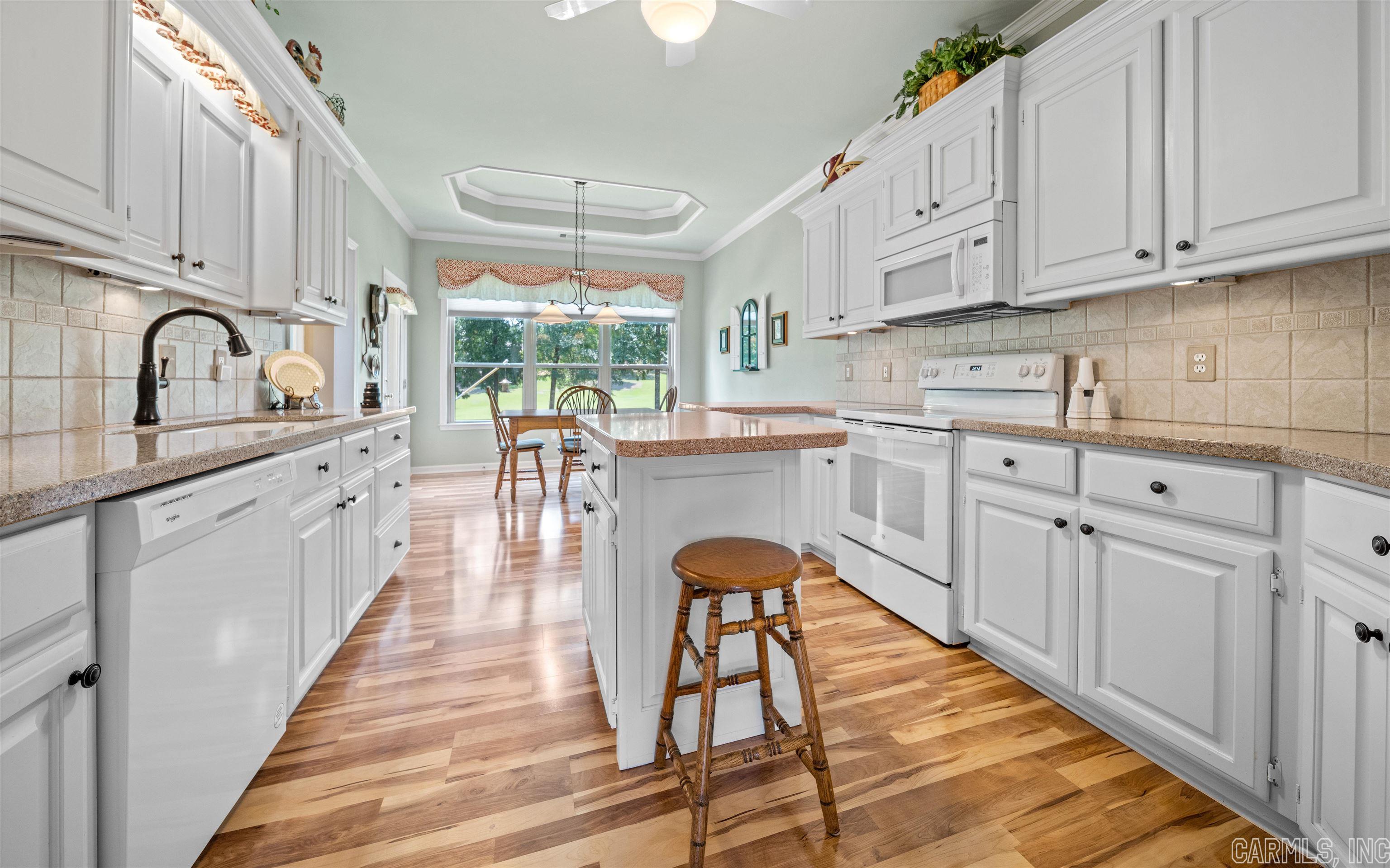 Sergio - Residential