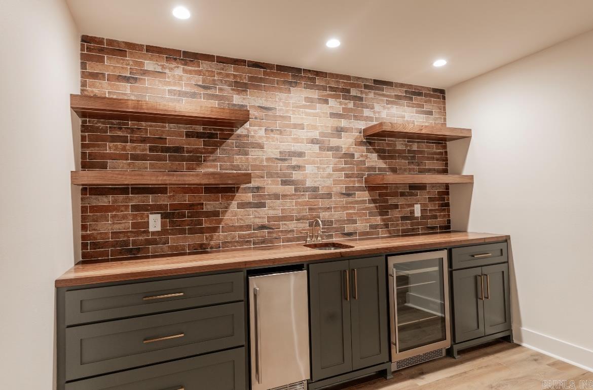 WATERVIEW ESTATES - Residential