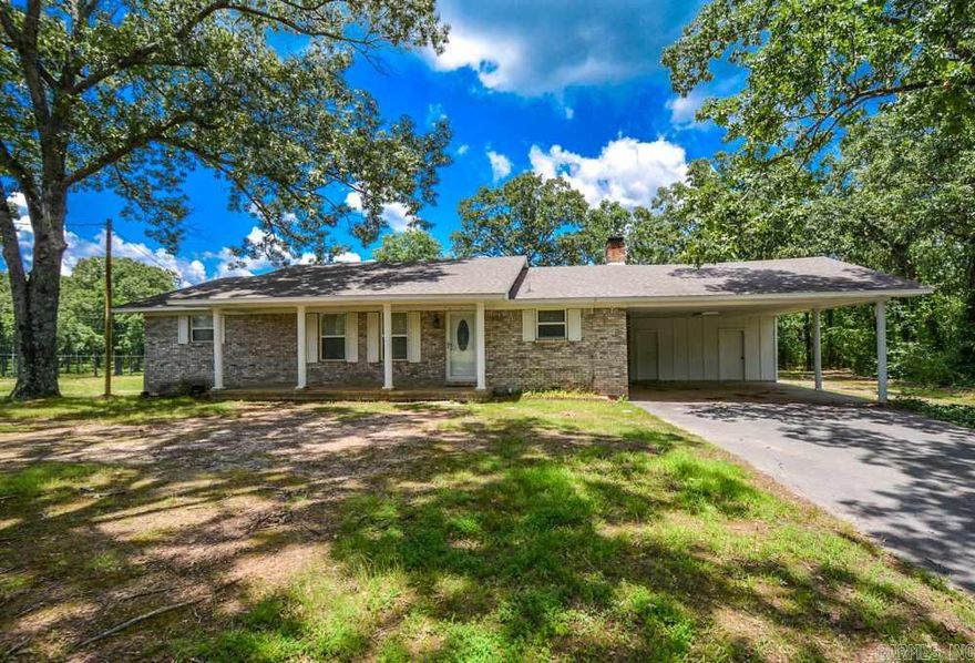 Need 5 bedrooms? This house is for you split plan on .63 acres in the country. Large master suite with separate jetted tub, walk-in shower, double vanities. Remaining 4 bedroom on opposite side of the house. 24x24 Great room, rock fireplace with insert in kitchen/dining area.                                                      More acreage up to 1.4 acres and shop can be purchased for an additional $15,000.