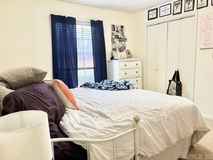 CHEROKEE WEST - Residential