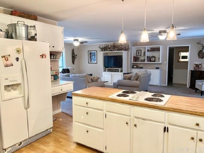 CHEROKEE WEST - Residential