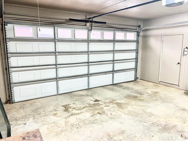 CHEROKEE WEST - Residential