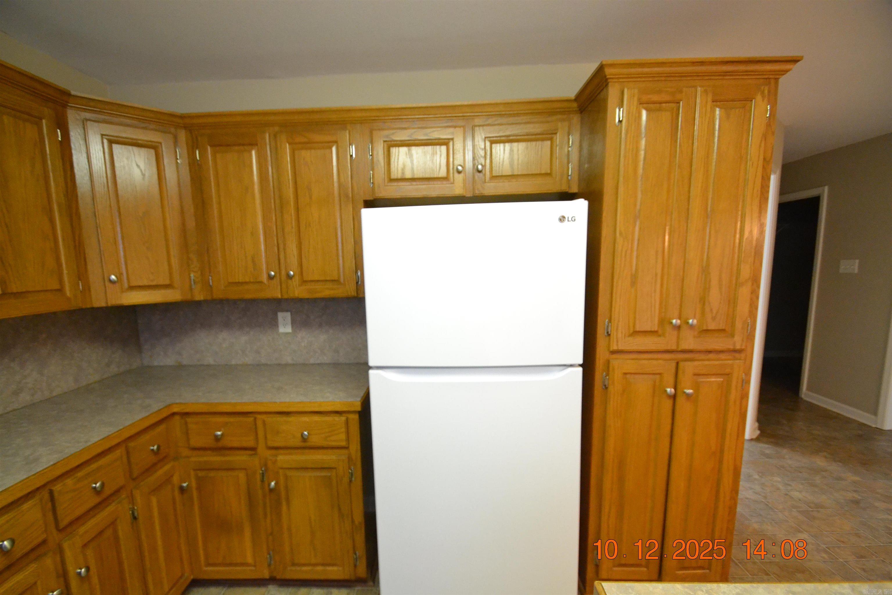 MEADOWLAKE - Residential