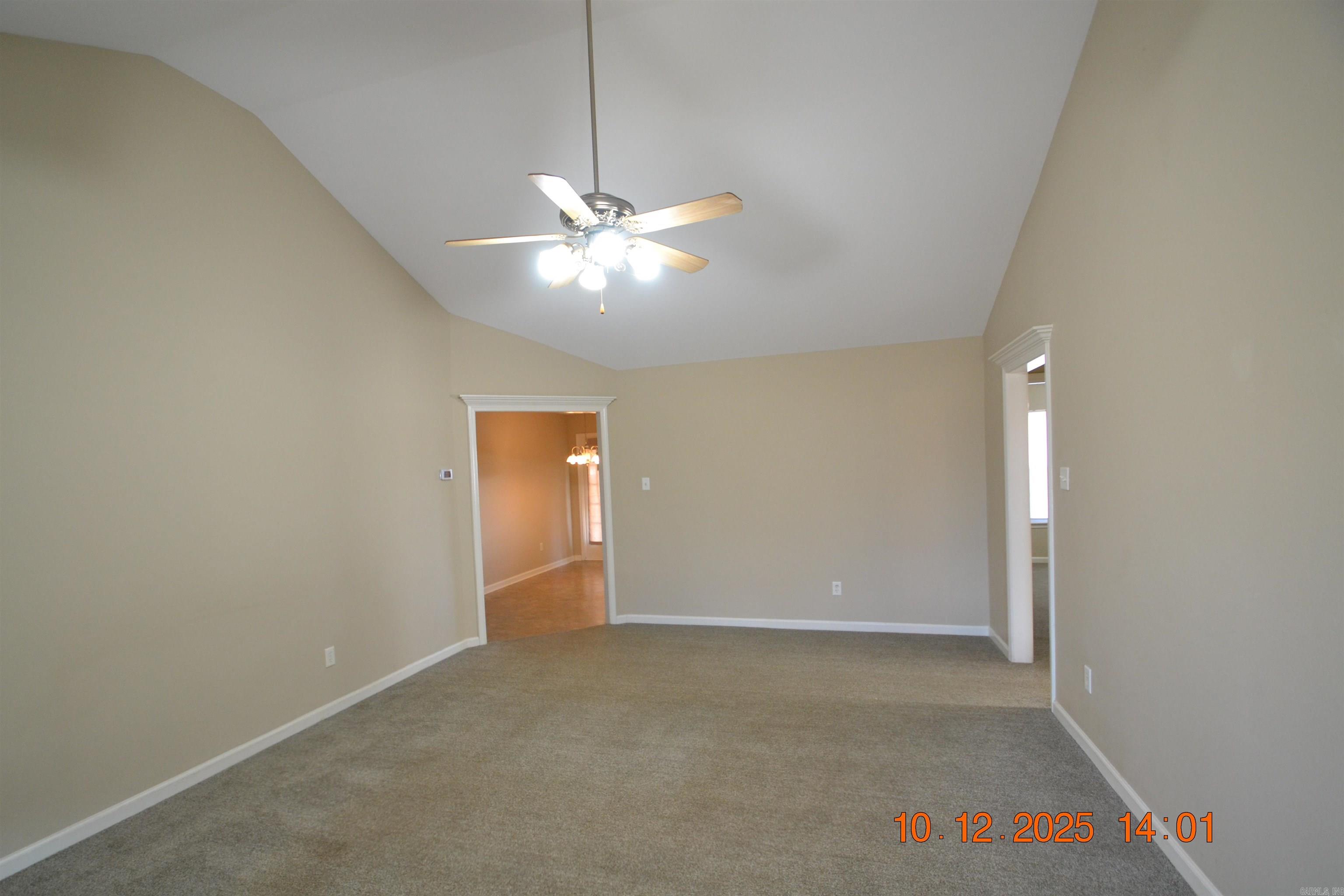 MEADOWLAKE - Residential