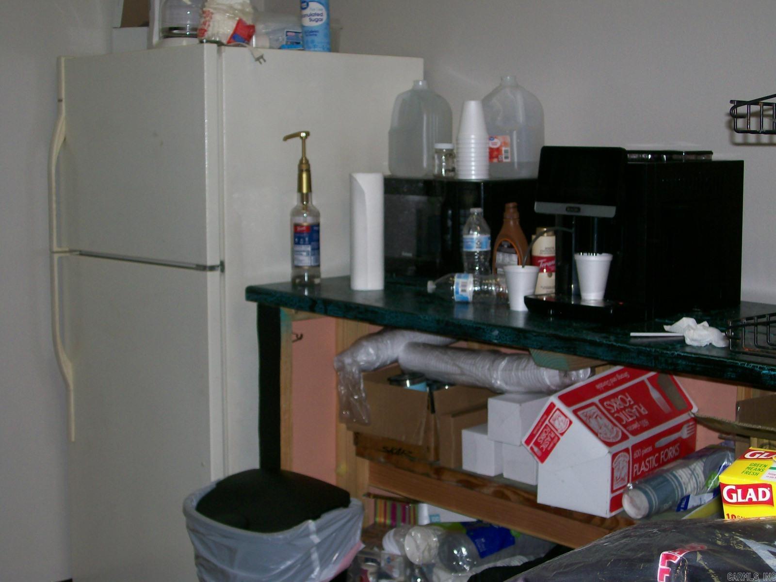 Seastrunk JR - Commercial Sale