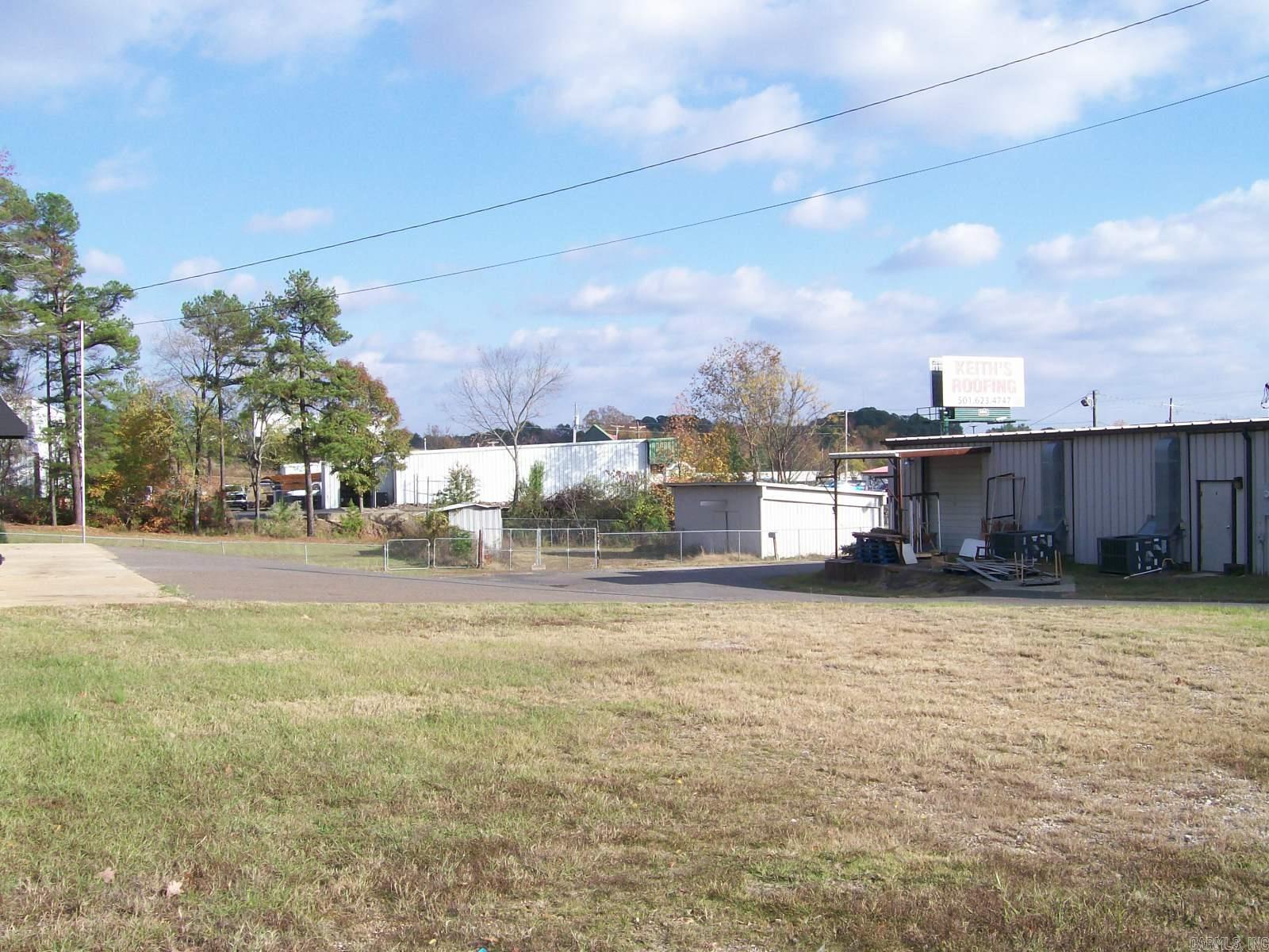 Seastrunk JR - Commercial Sale