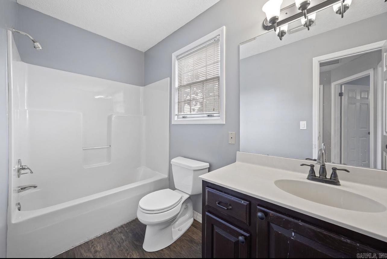 Lake View - Residential