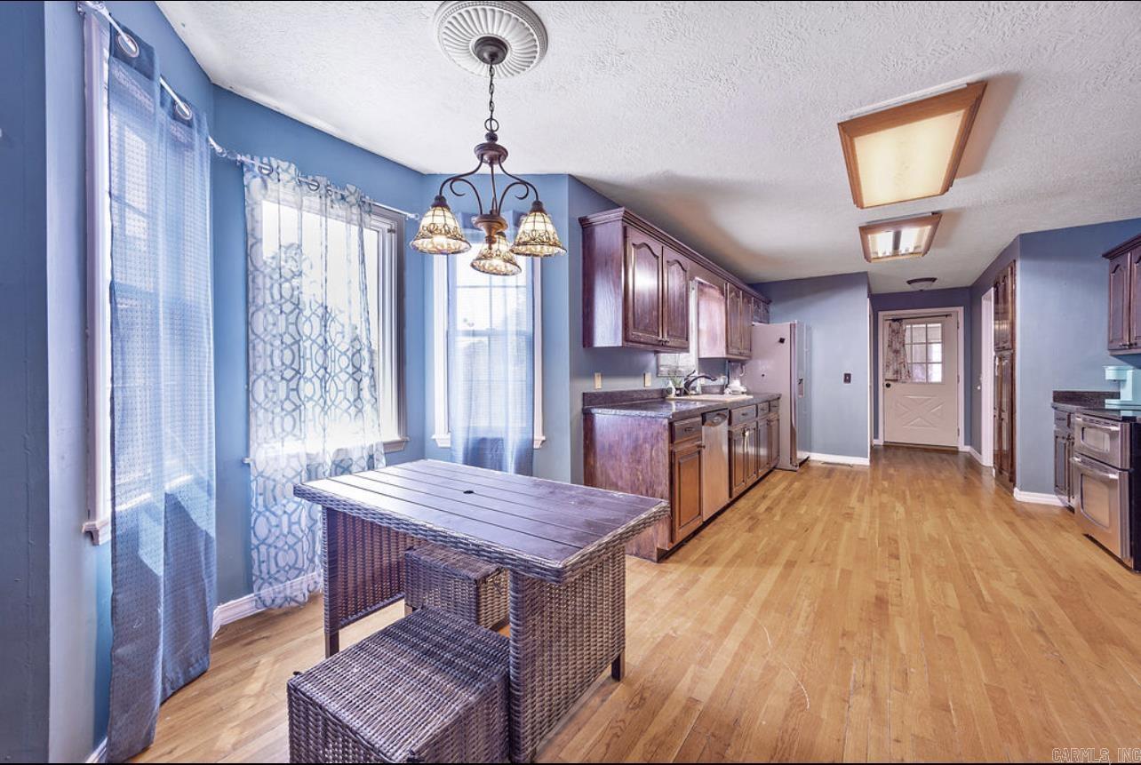 Lake View - Residential