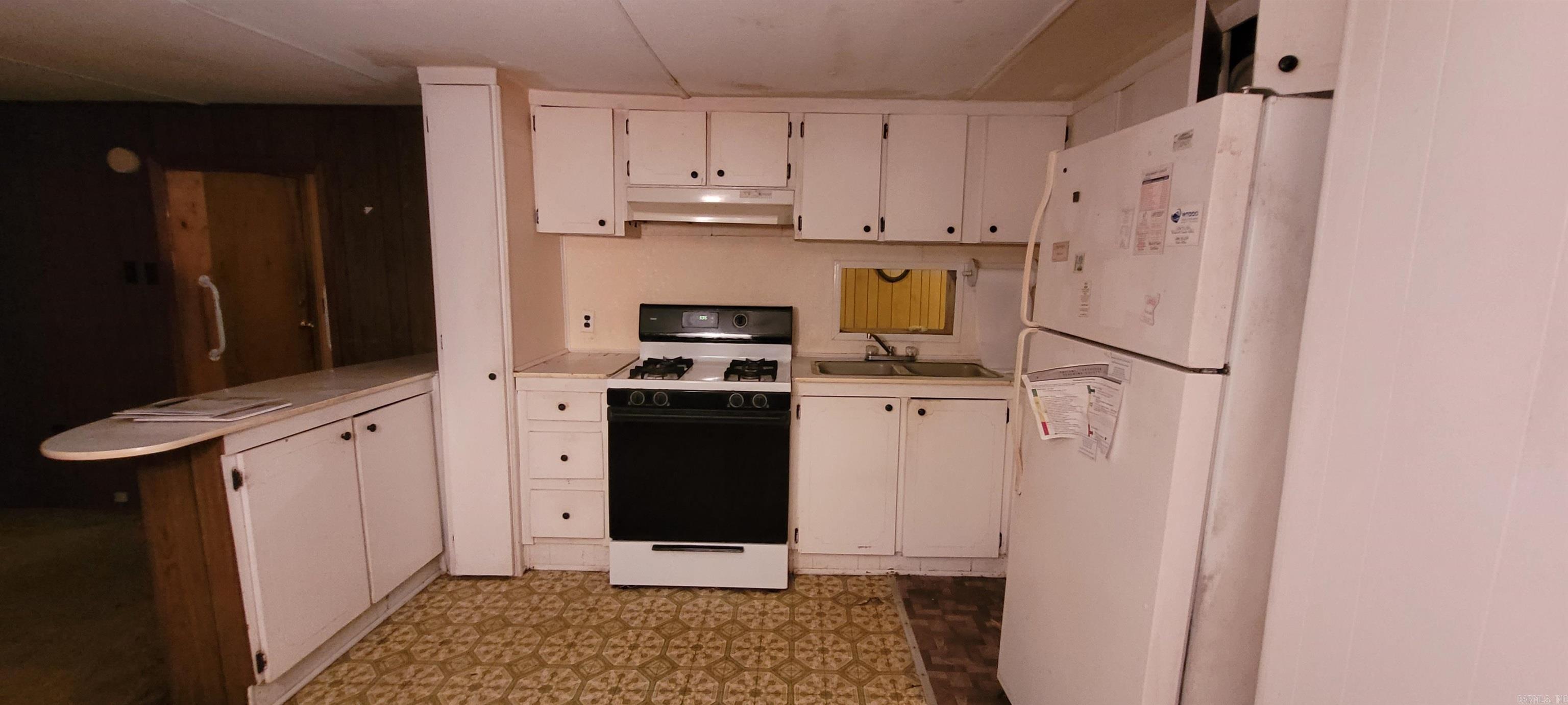 NEW ADDITION 1904 (E OF JACKSON) - Residential