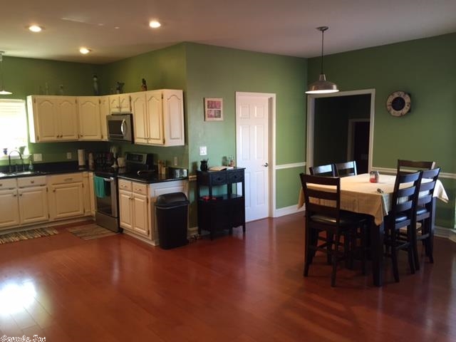 Wild Wood - Residential